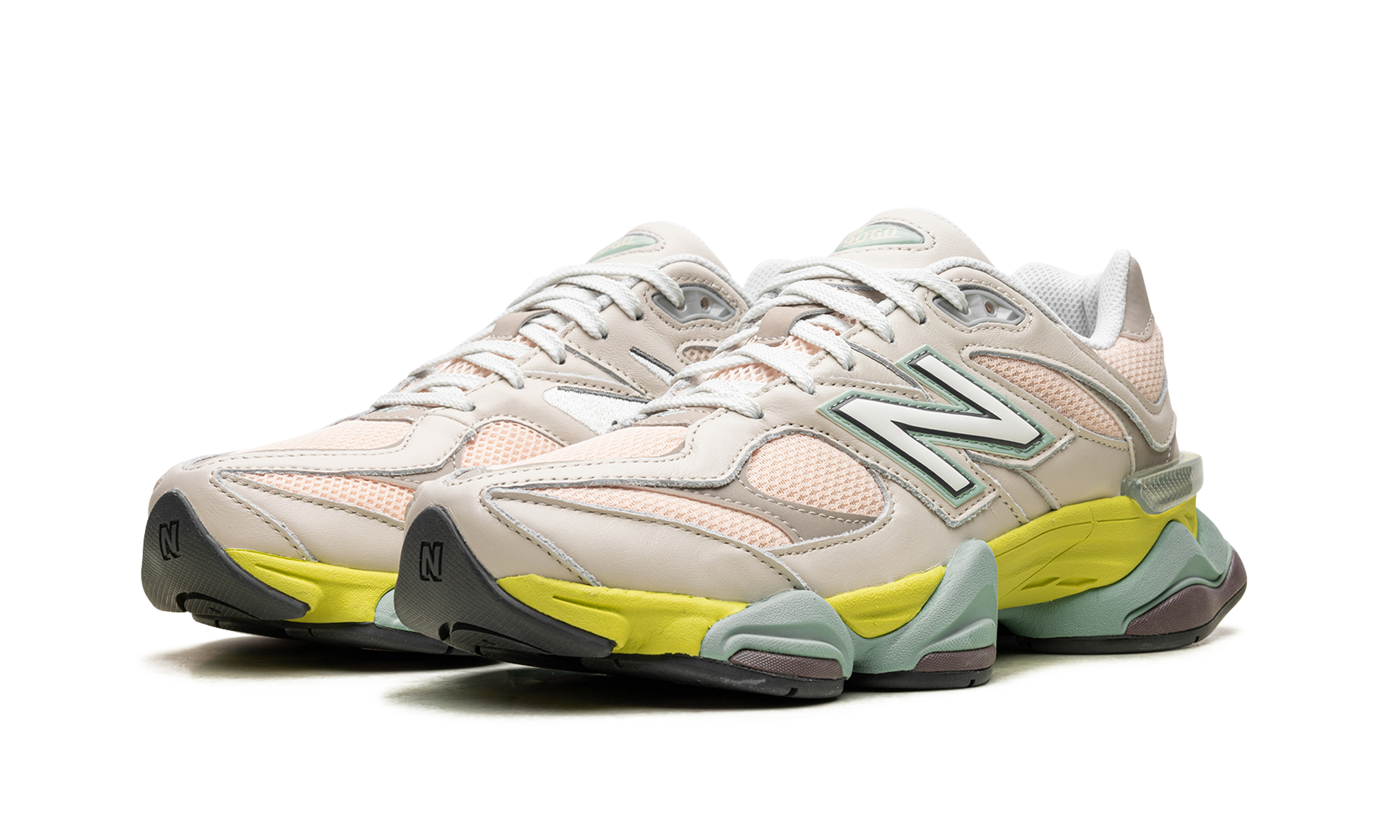 New Balance 9060 Moonbeam Vintage Rose Lime - resellguru.app