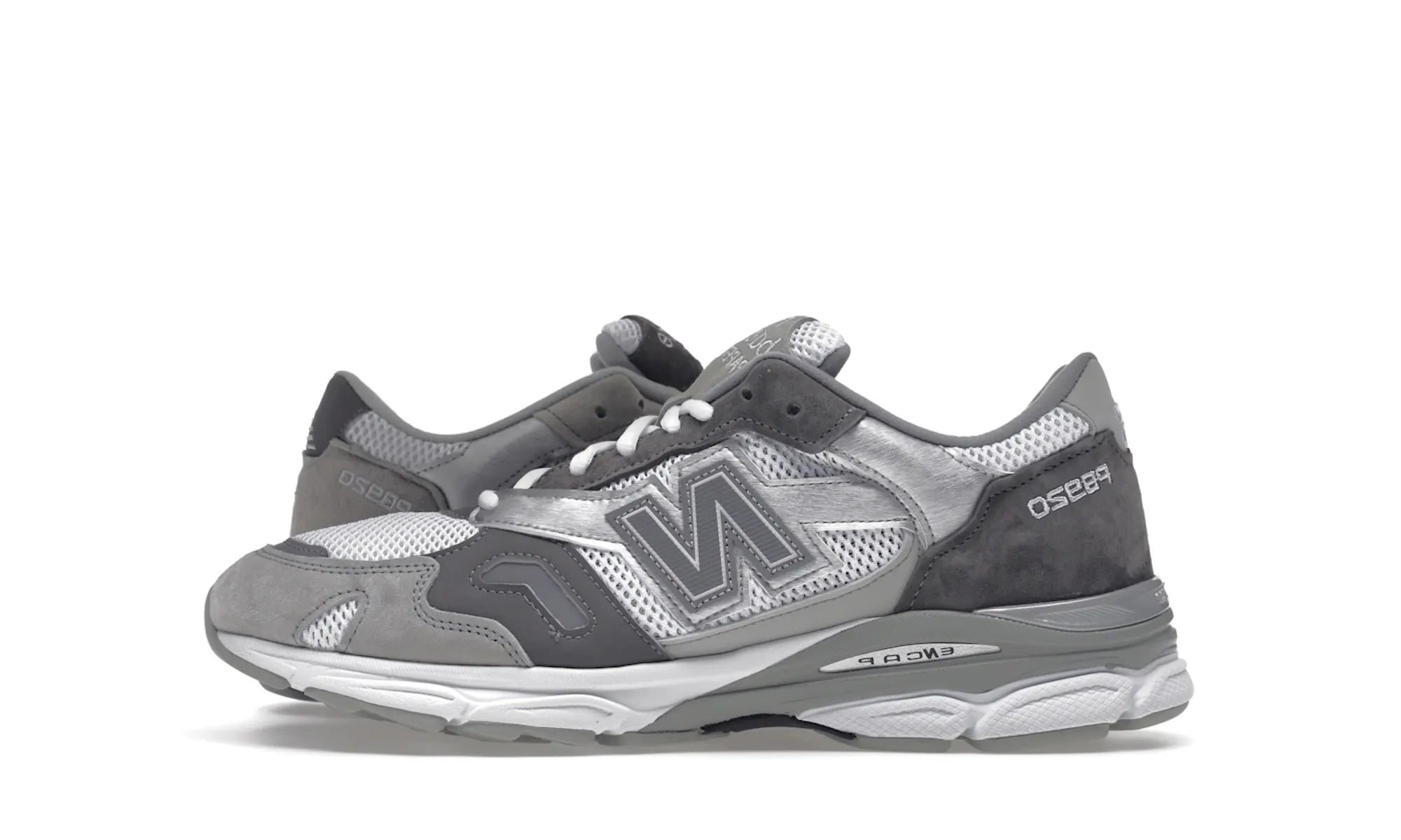 New Balance 920 MiUK Beams x Paperboy - resellguru.app