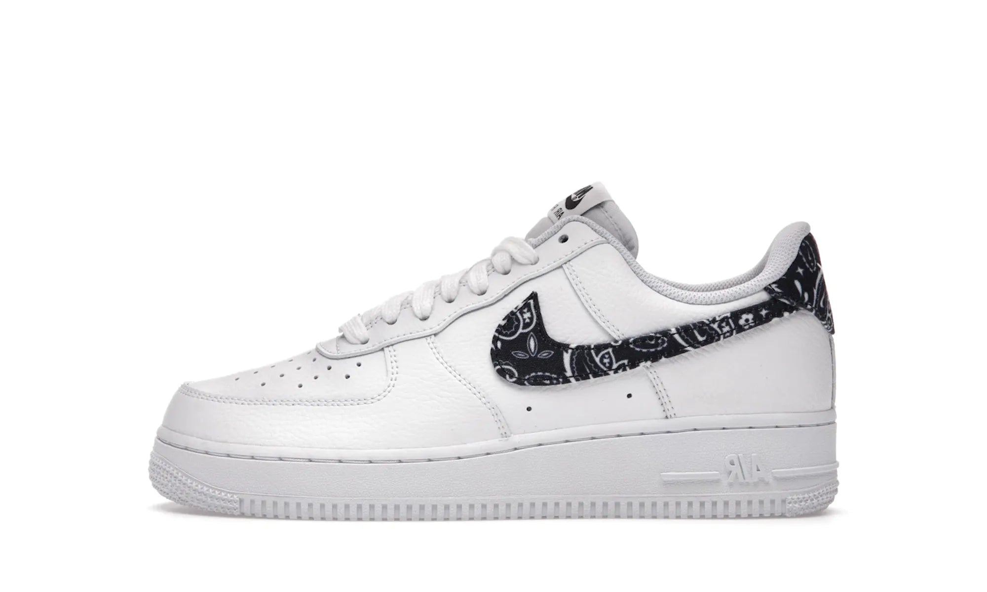 Nike Air Force 1 Low '07 Essential White Black Paisley - resellguru.app