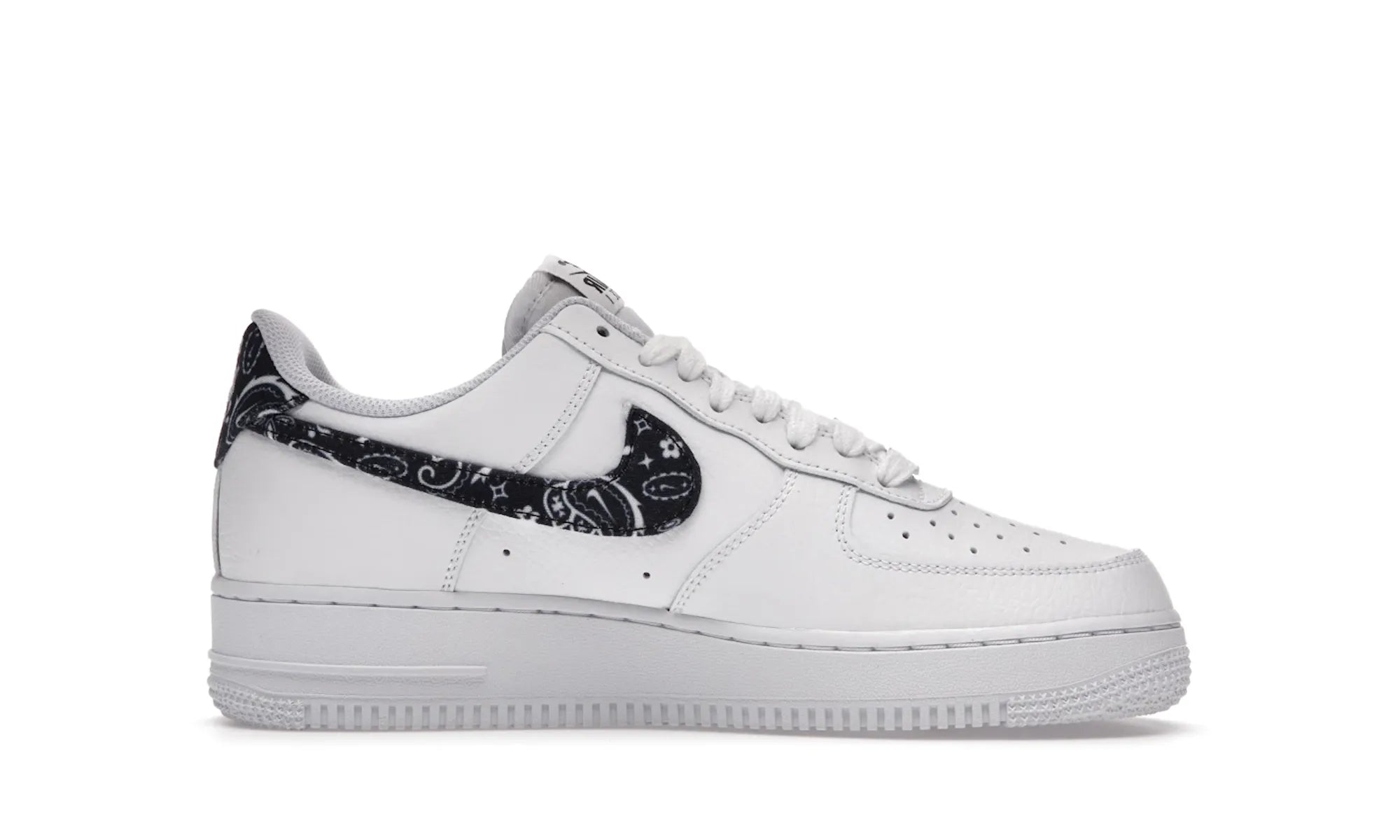 Nike Air Force 1 Low '07 Essential White Black Paisley - resellguru.app