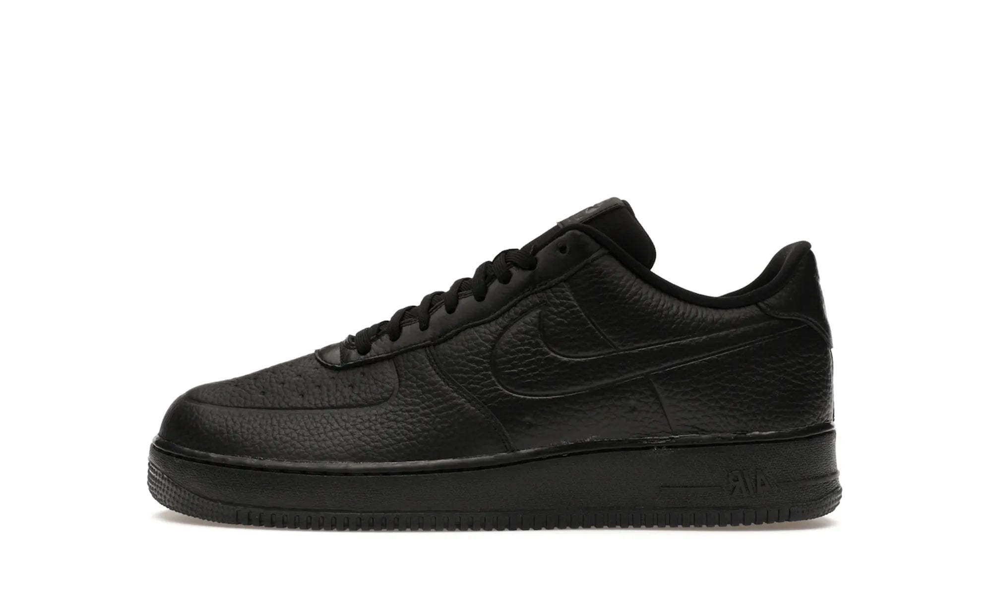 Nike Air Force 1 Low '07 Pro-Tech Waterproof Triple Black - resellguru.app