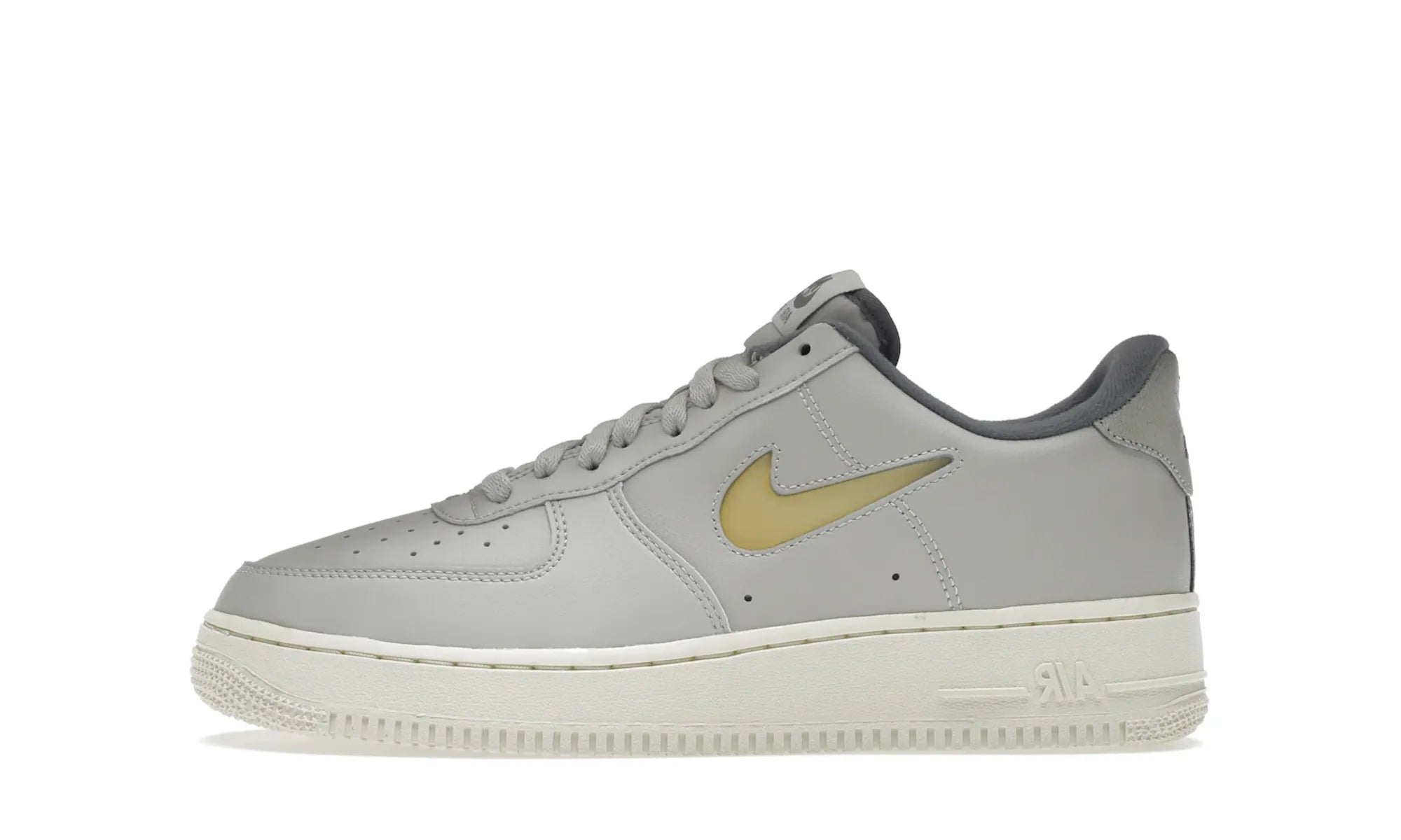 Nike Air Force 1 Low '07 Jewel Light Bone Coconut Milk - resellguru.app