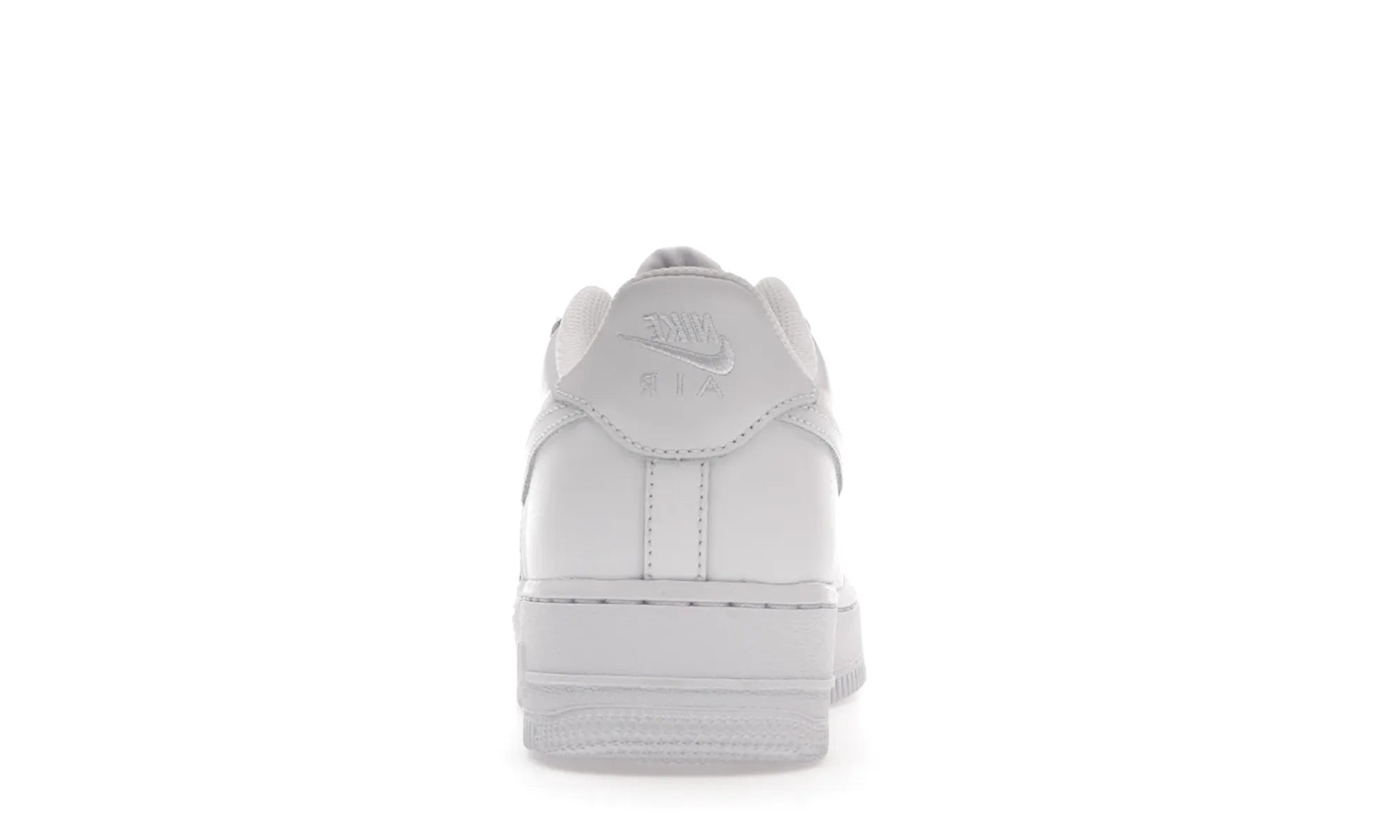 Nike Air Force 1 Low LE Triple White - resellguru.app