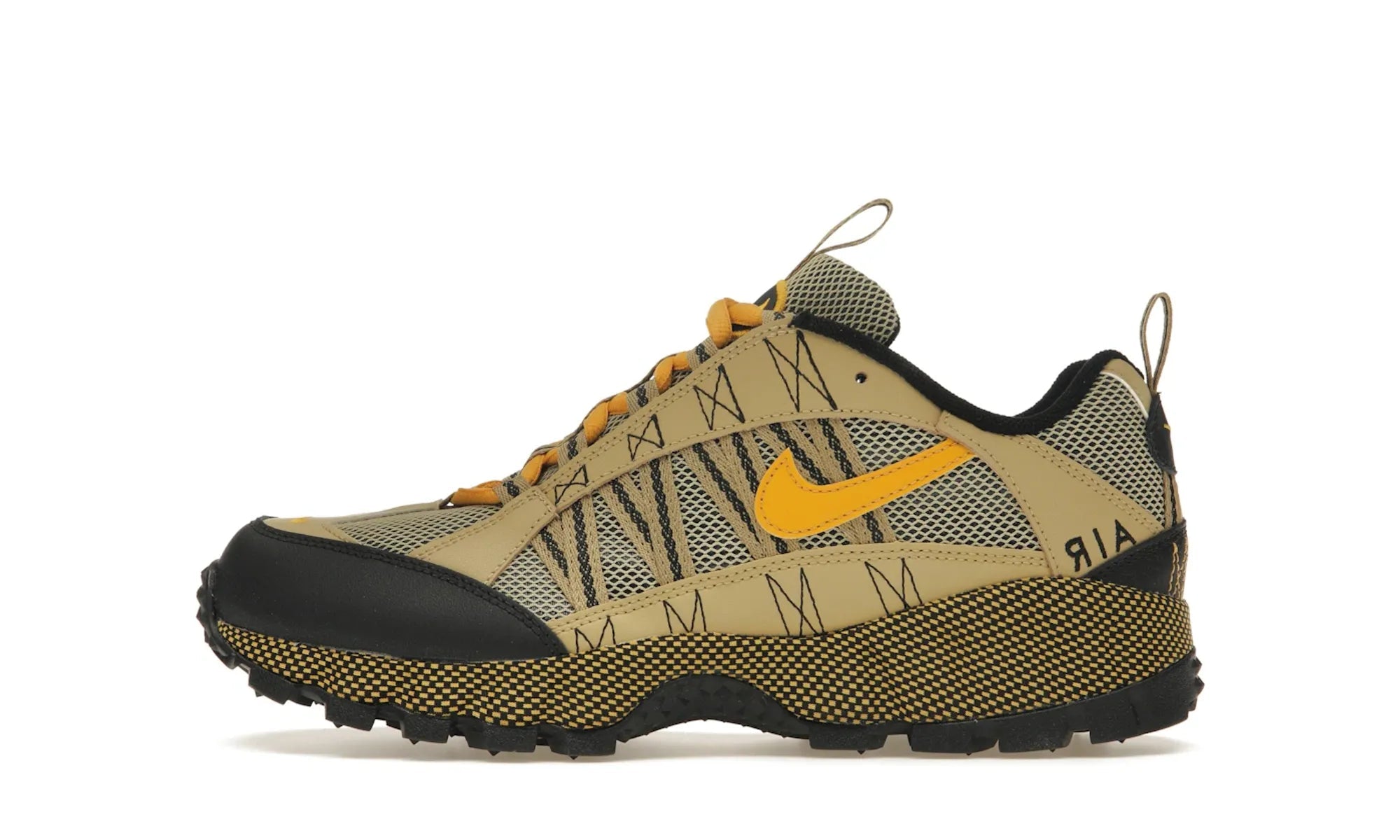 Nike Air Humara QS Wheat Grass - resellguru.app