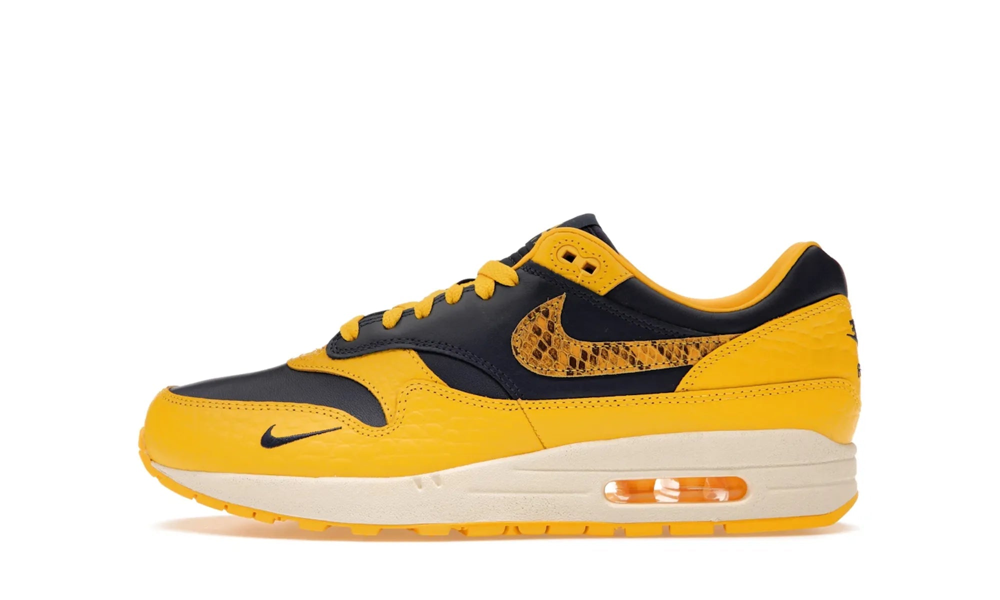 Nike Air Max 1 CO.JP Michigan Head to Head - resellguru.app