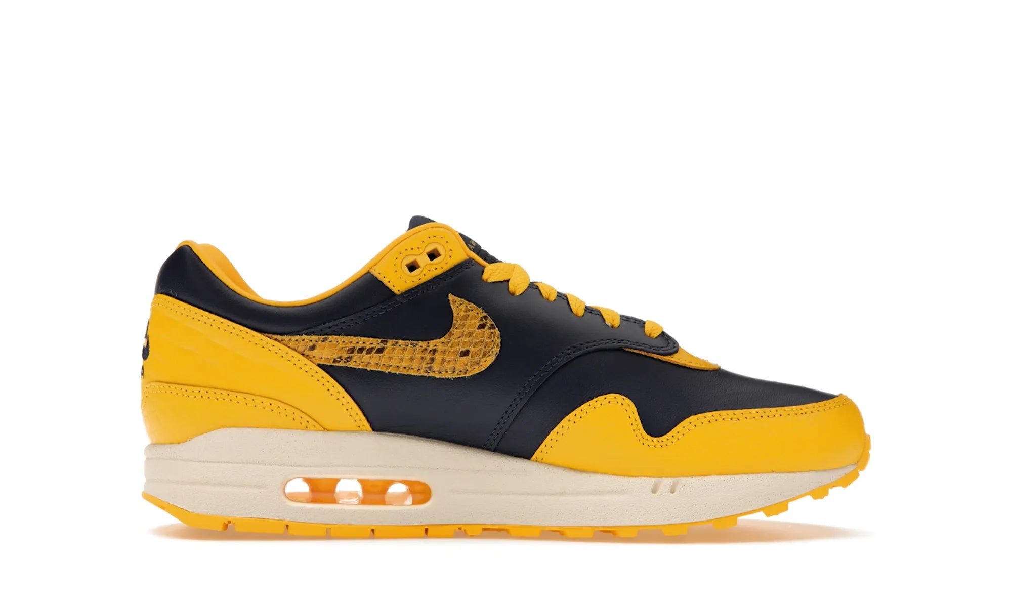 Nike Air Max 1 CO.JP Michigan Head to Head - resellguru.app