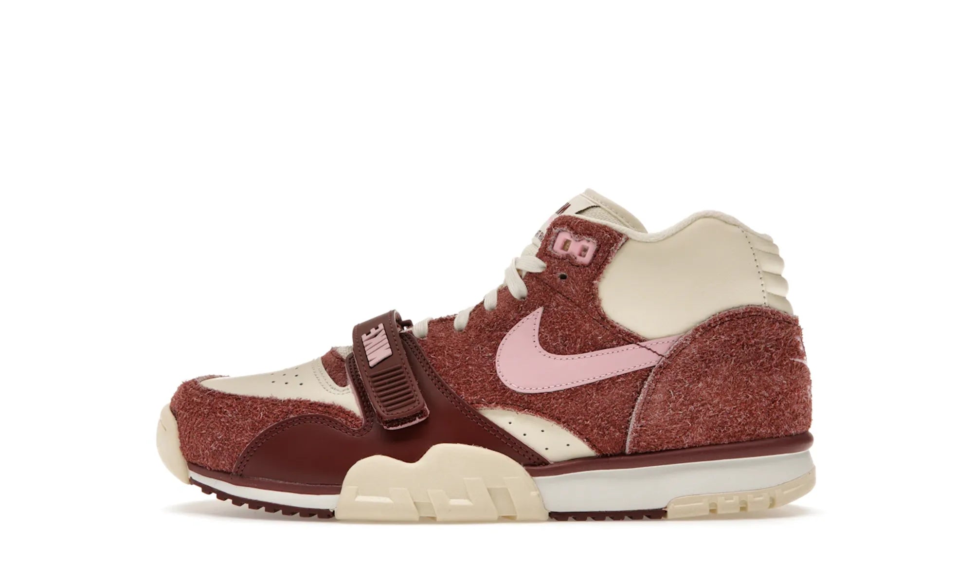 Nike Air Trainer 1 Valentine's Day (2023) - resellguru.app