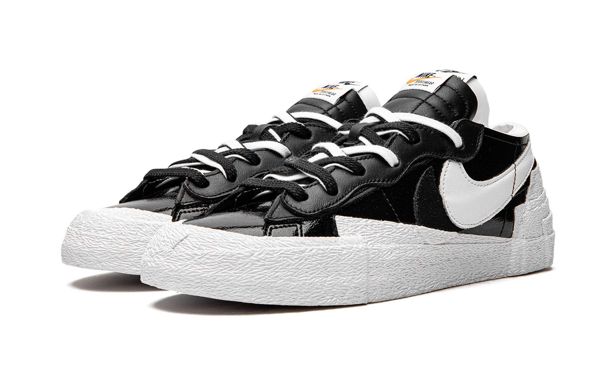 Nike Blazer Low Sacai Black Patent Leather - resellguru.app
