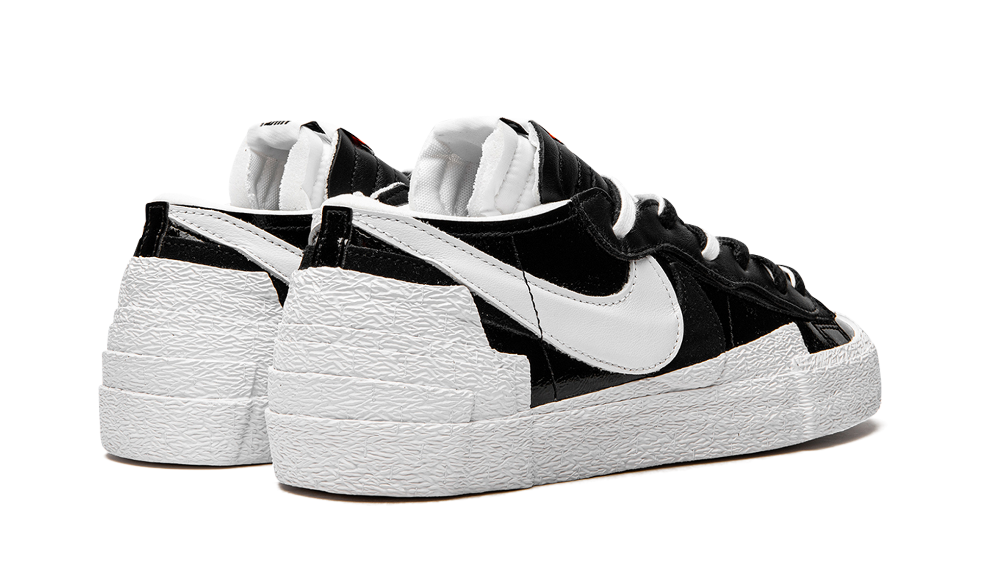Nike Blazer Low Sacai Black Patent Leather - resellguru.app