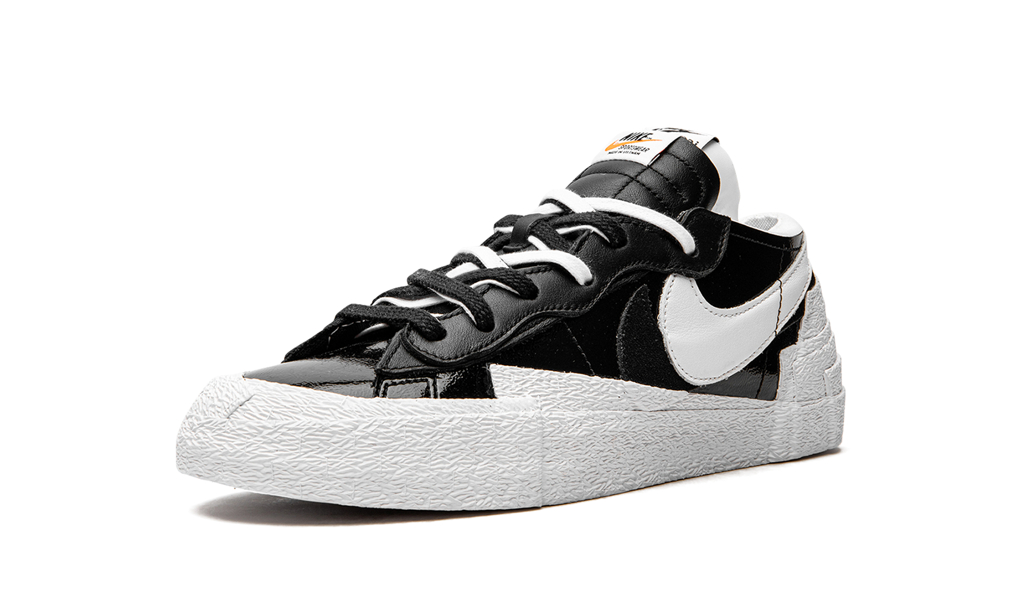 Nike Blazer Low Sacai Black Patent Leather - resellguru.app