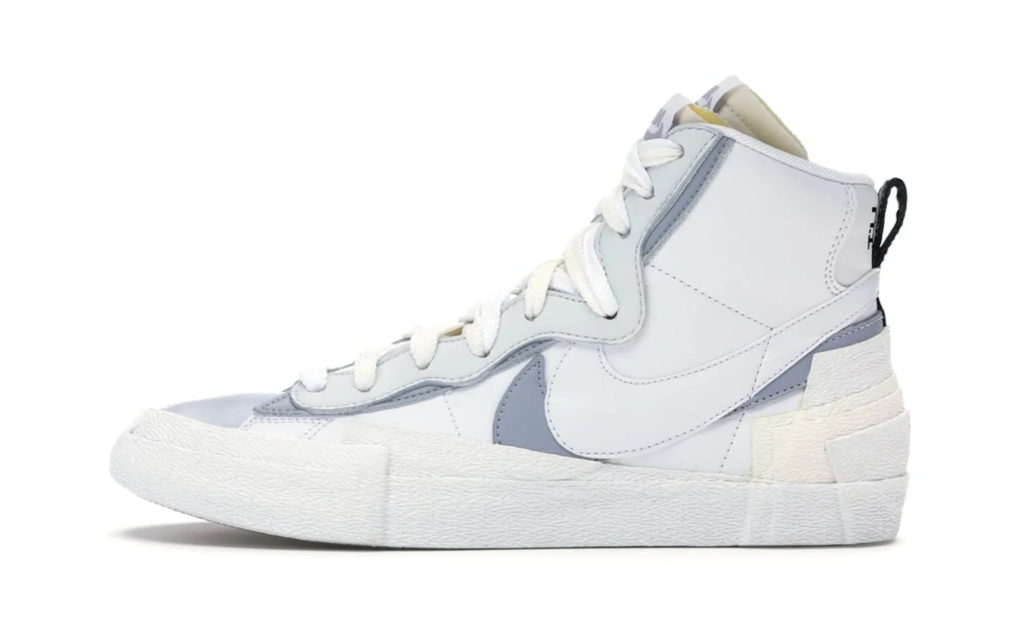 Nike Blazer Mid sacai White Grey - resellguru.app