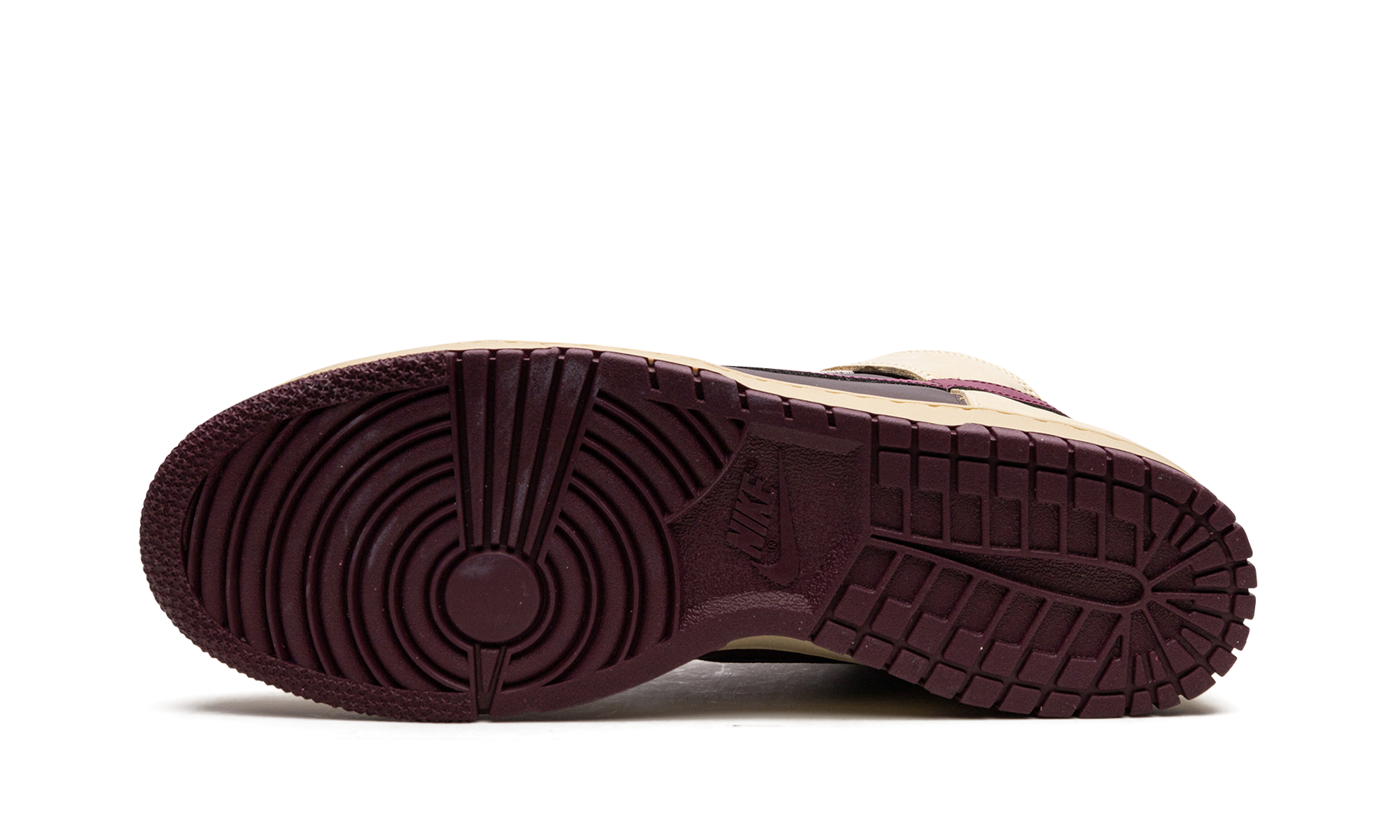 Nike Dunk High 1985 Valentine's Day (2023) - resellguru.app