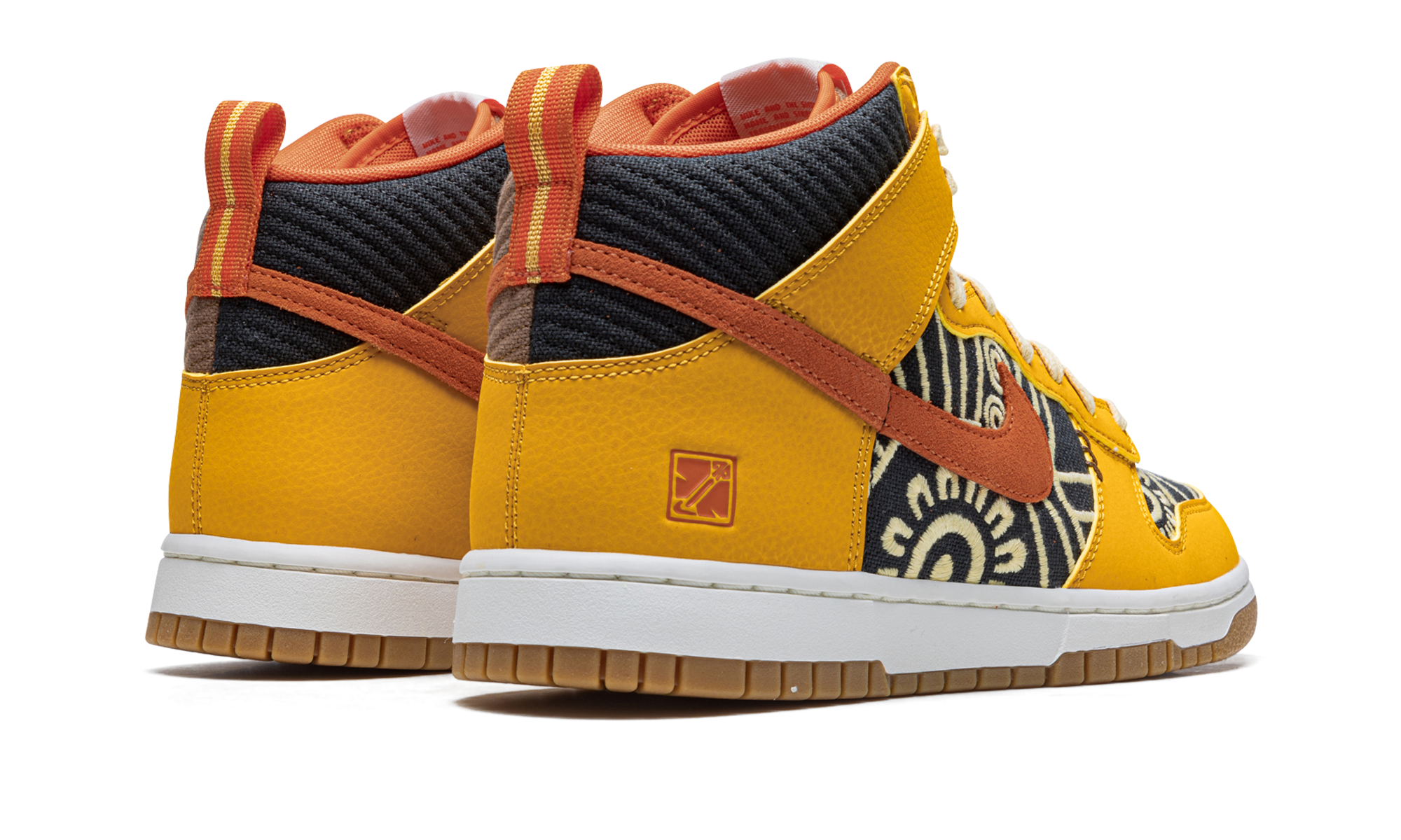 Nike Dunk High PRM Somos Familia - resellguru.app