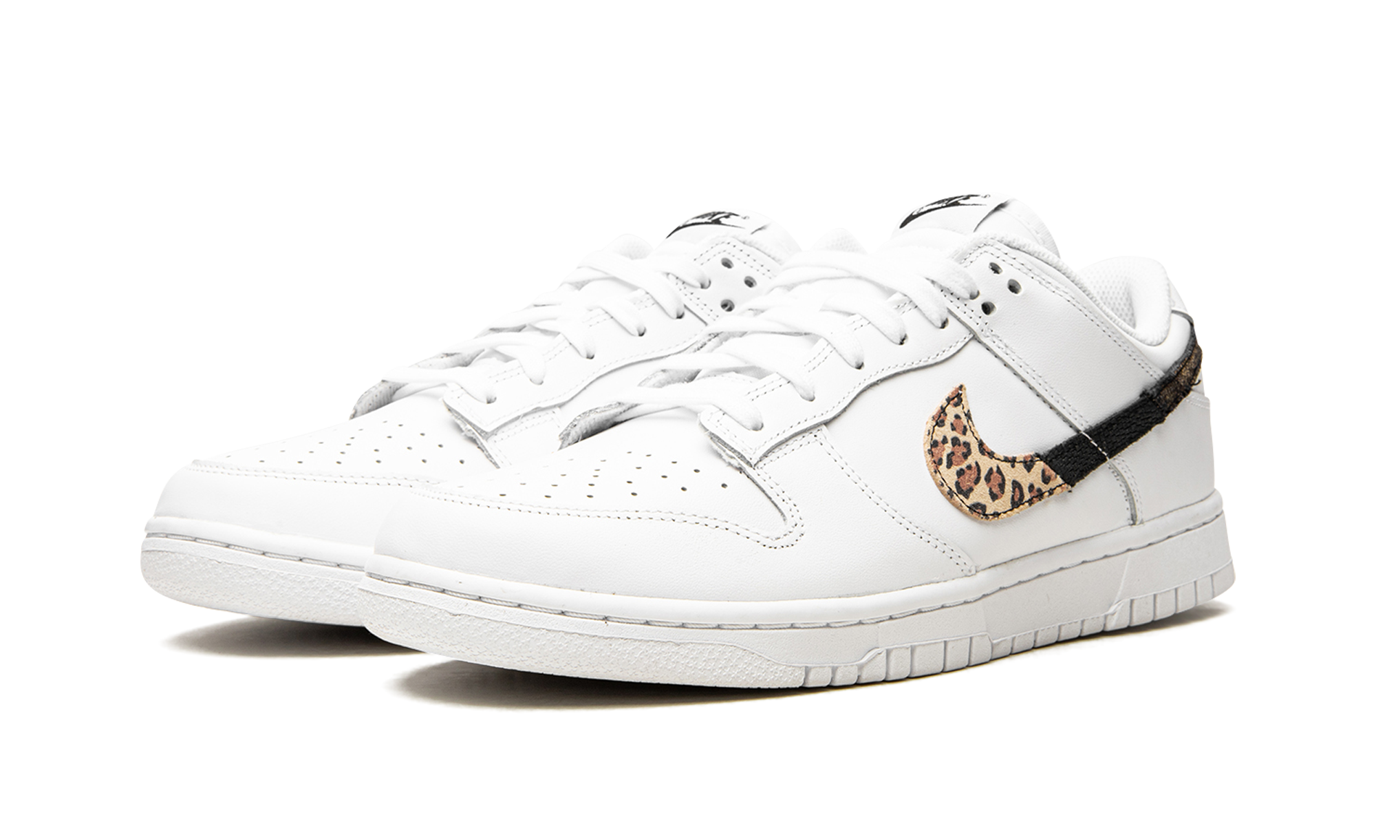 Nike Dunk Low SE Primal White - resellguru.app