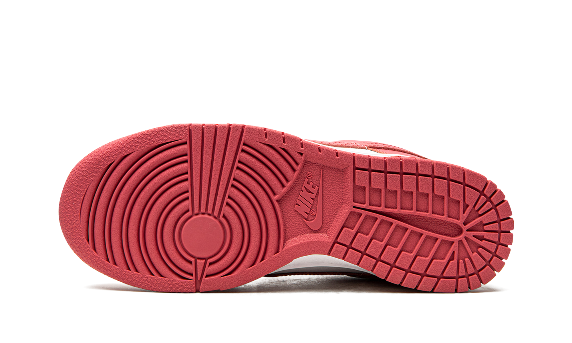 Nike Dunk Low Archeo Pink - resellguru.app