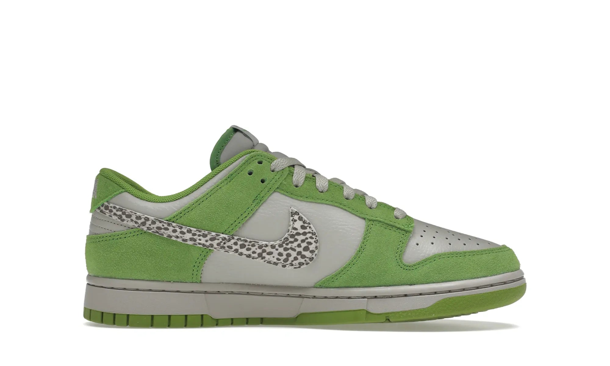 Nike Dunk Low AS Safari Swoosh Chlorophyll - resellguru.app