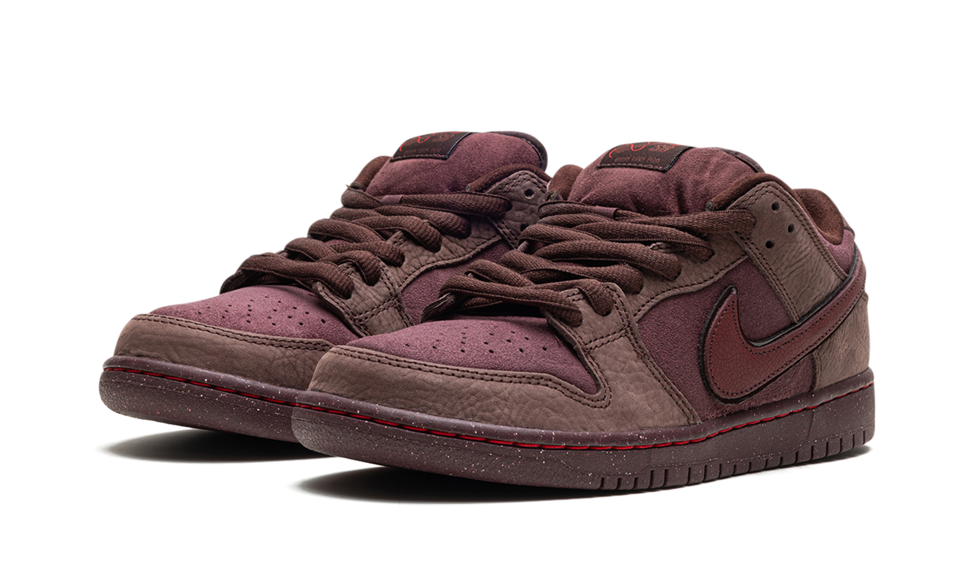 Nike SB Dunk Low City of Love Burgundy Crush - resellguru.app