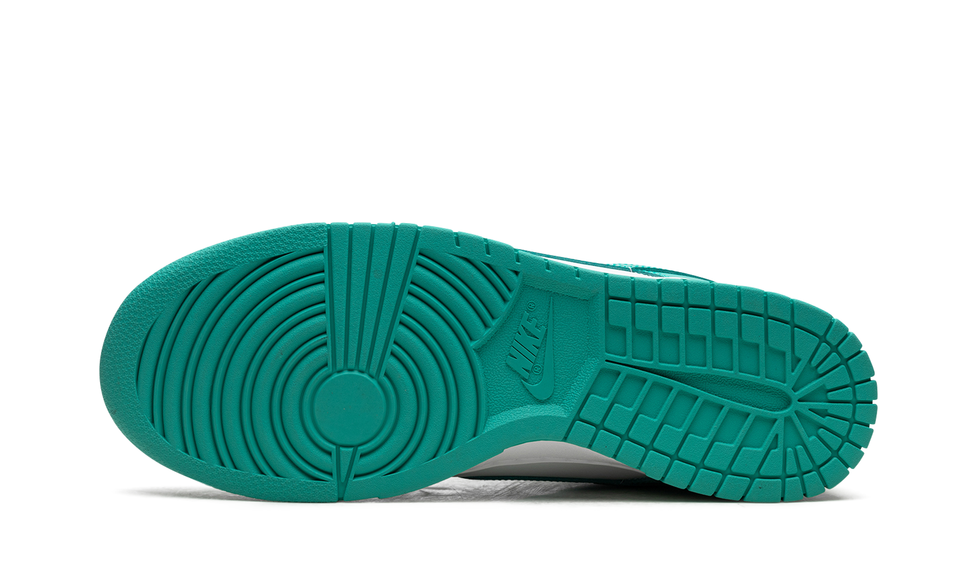 Nike Dunk Low Clear Jade - resellguru.app