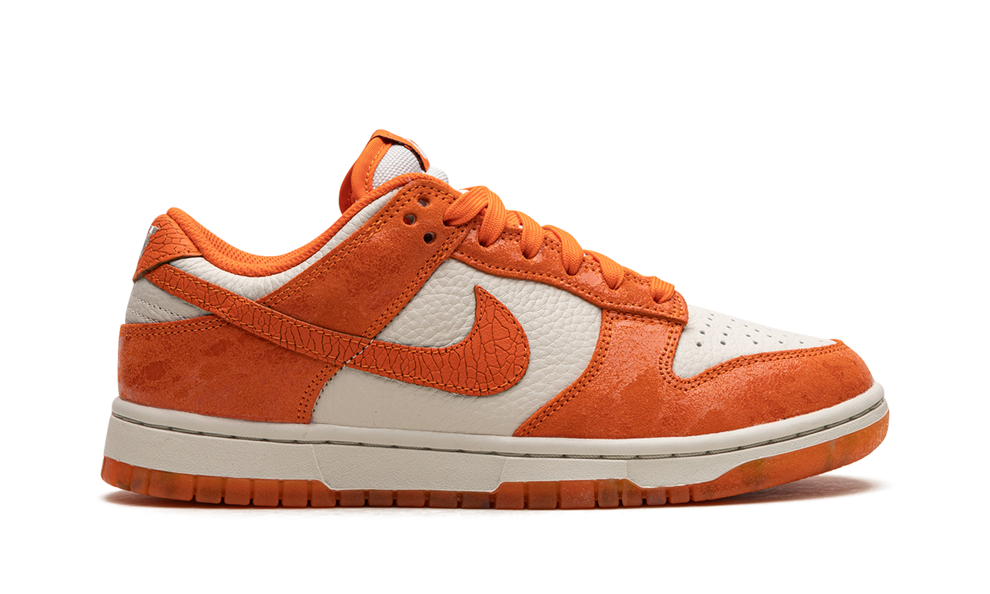 Nike Dunk Low Cracked Orange - resellguru.app
