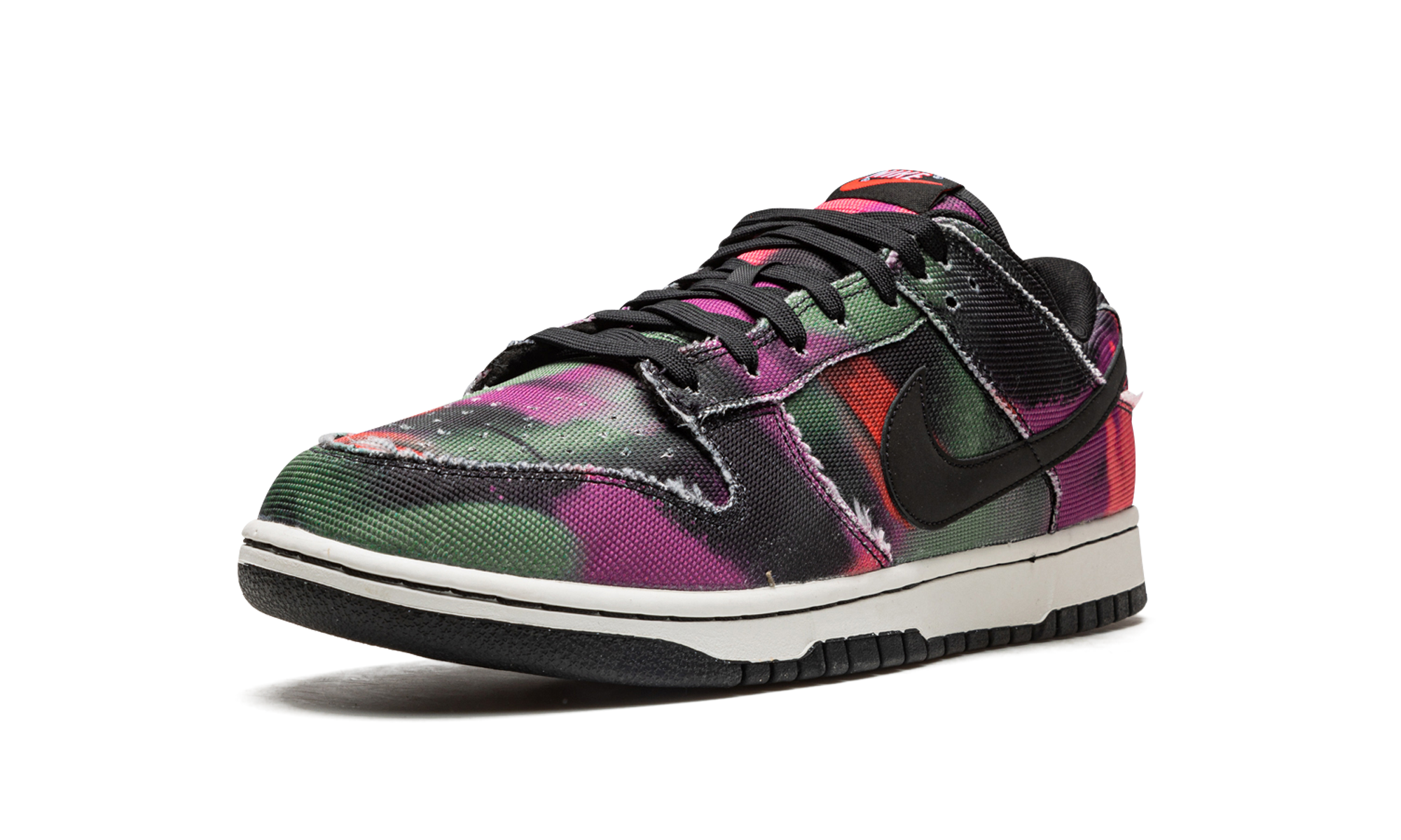 Nike Dunk Low Graffiti Pink - resellguru.app