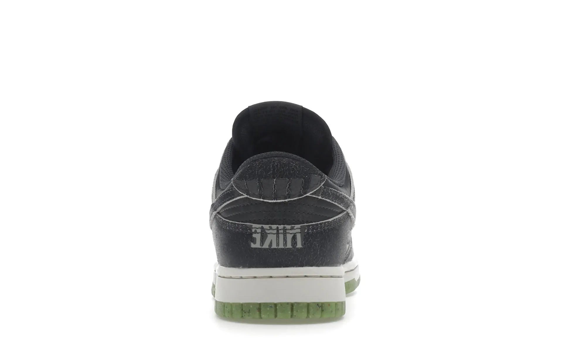 Nike Dunk Low Retro PRM Halloween (2022) - resellguru.app