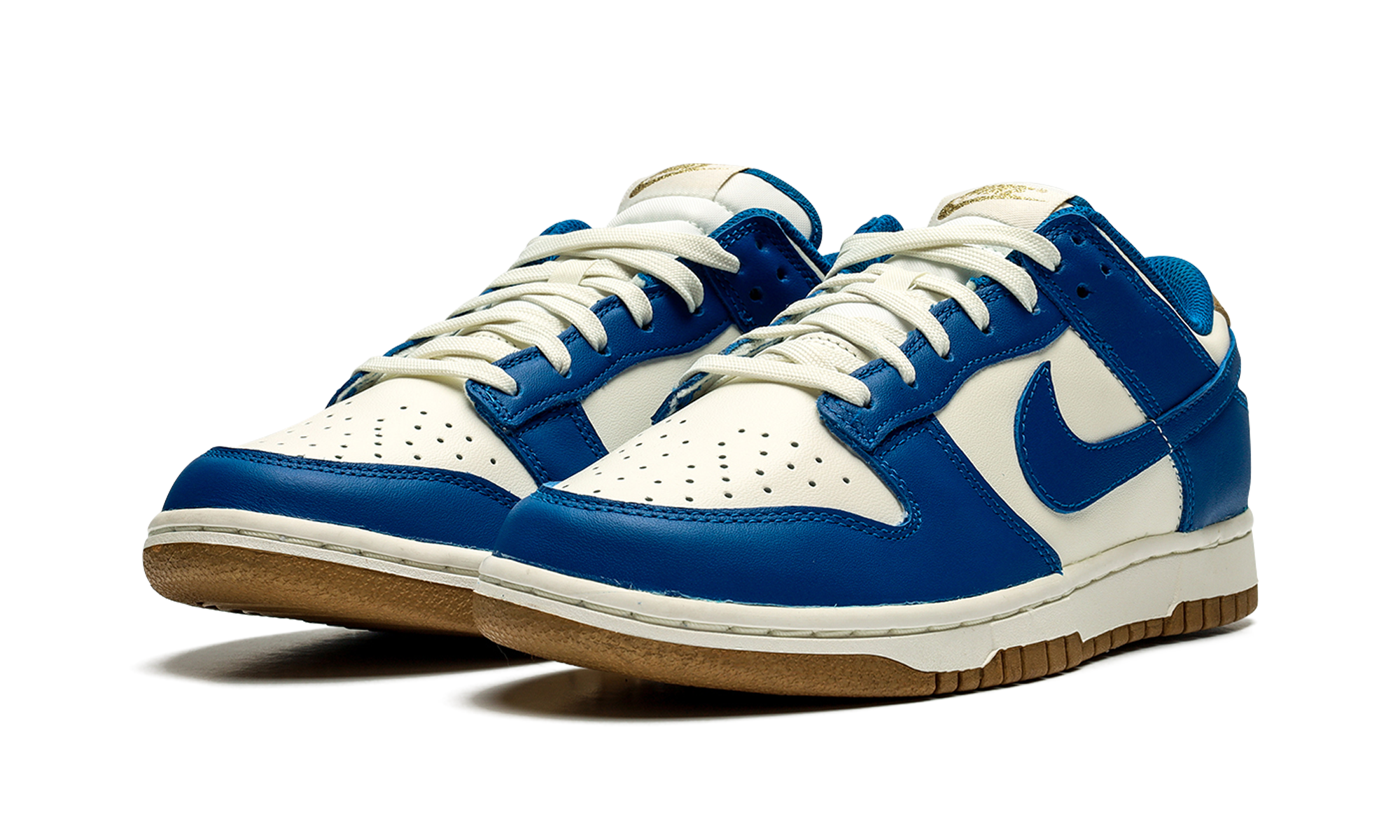 Nike Dunk Low Kansas City Royals - resellguru.app