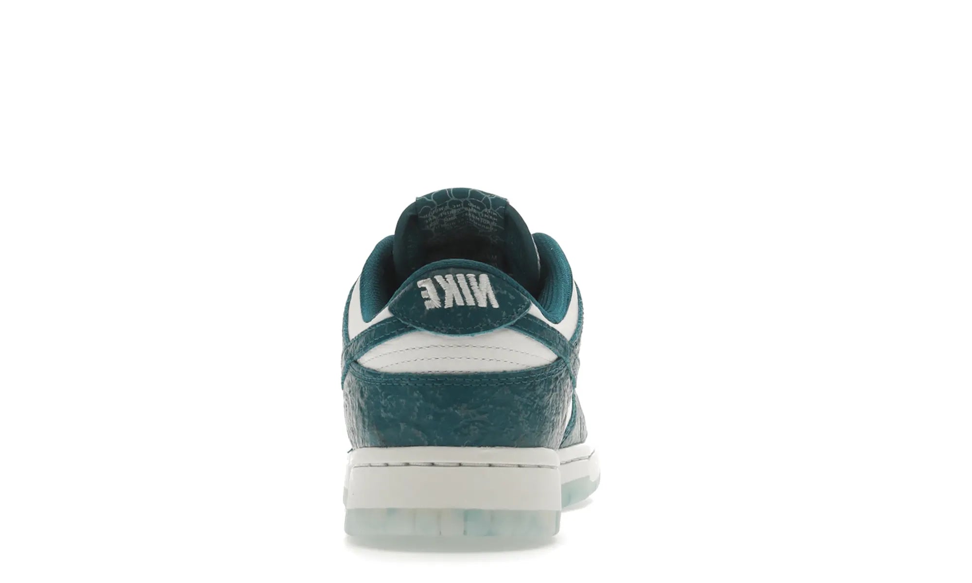 Nike Dunk Low Ocean - resellguru.app