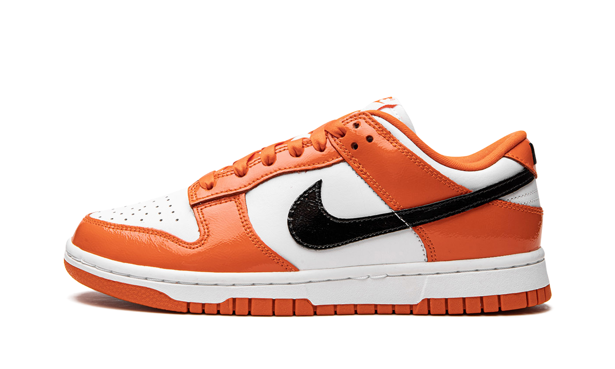 Nike Dunk Low Patent Halloween (2022) - resellguru.app