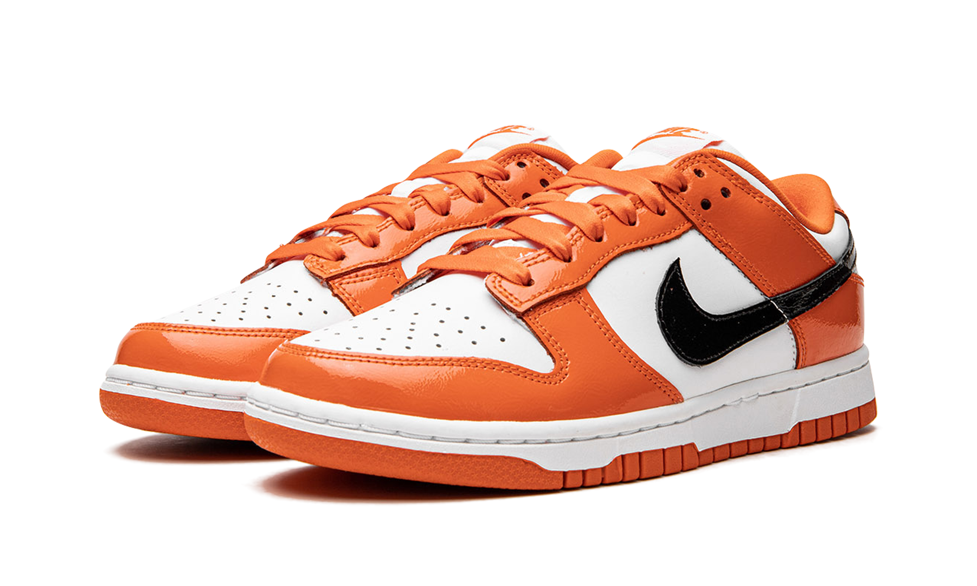 Nike Dunk Low Patent Halloween (2022) - resellguru.app