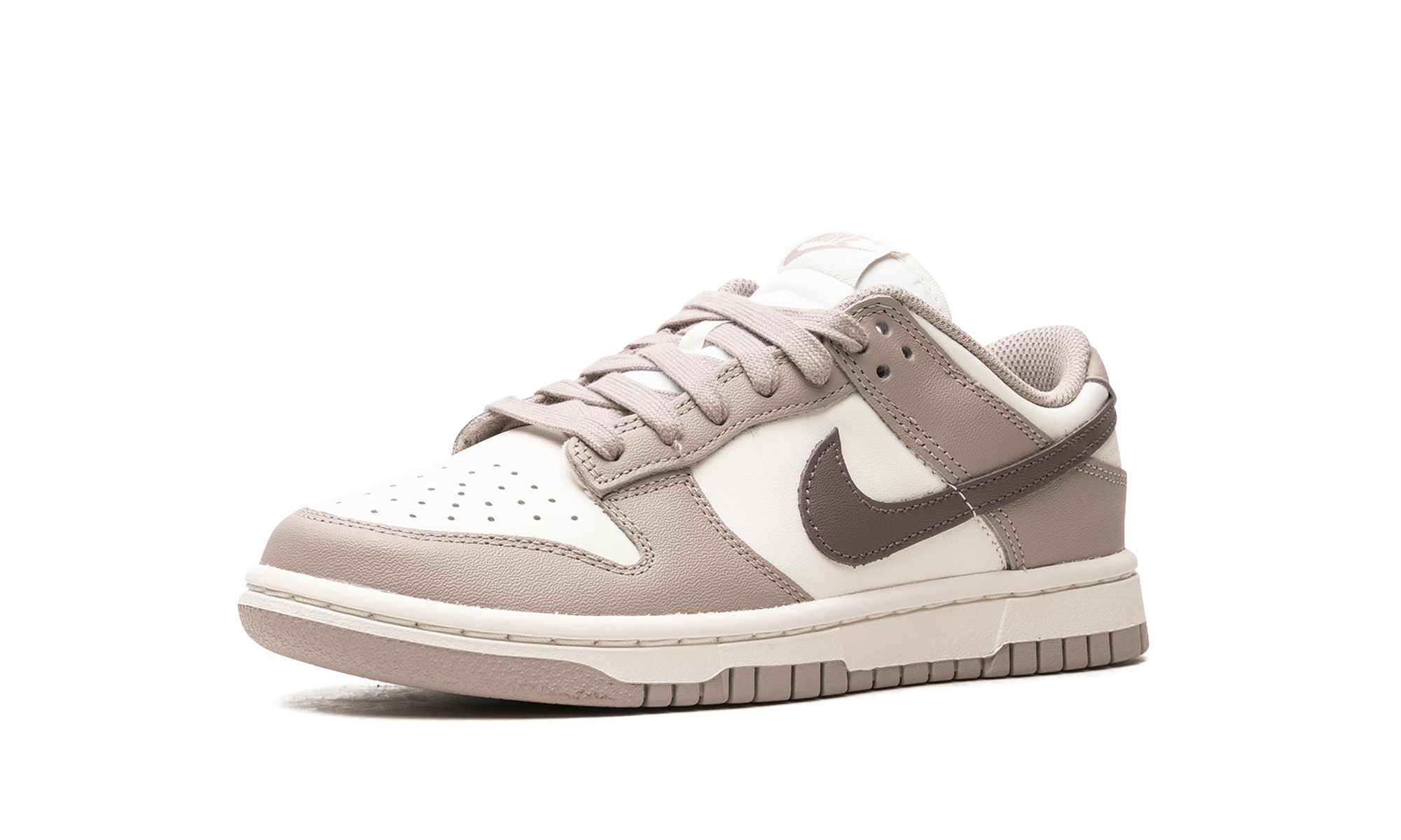 Nike Dunk Low Sail Plum Eclipse - resellguru.app