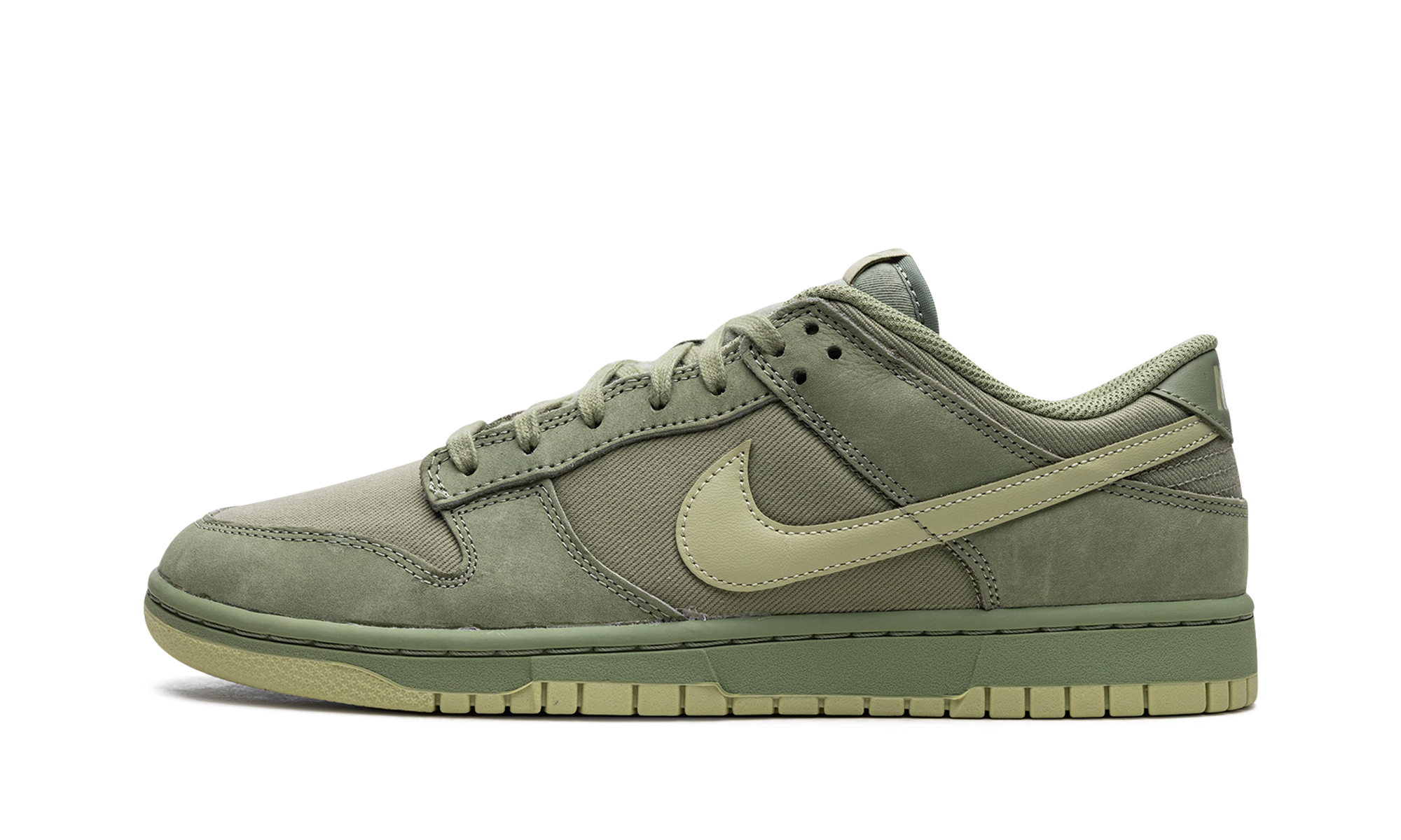 Nike Dunk Low Retro Premium Oil Green Olive Aura - resellguru.app