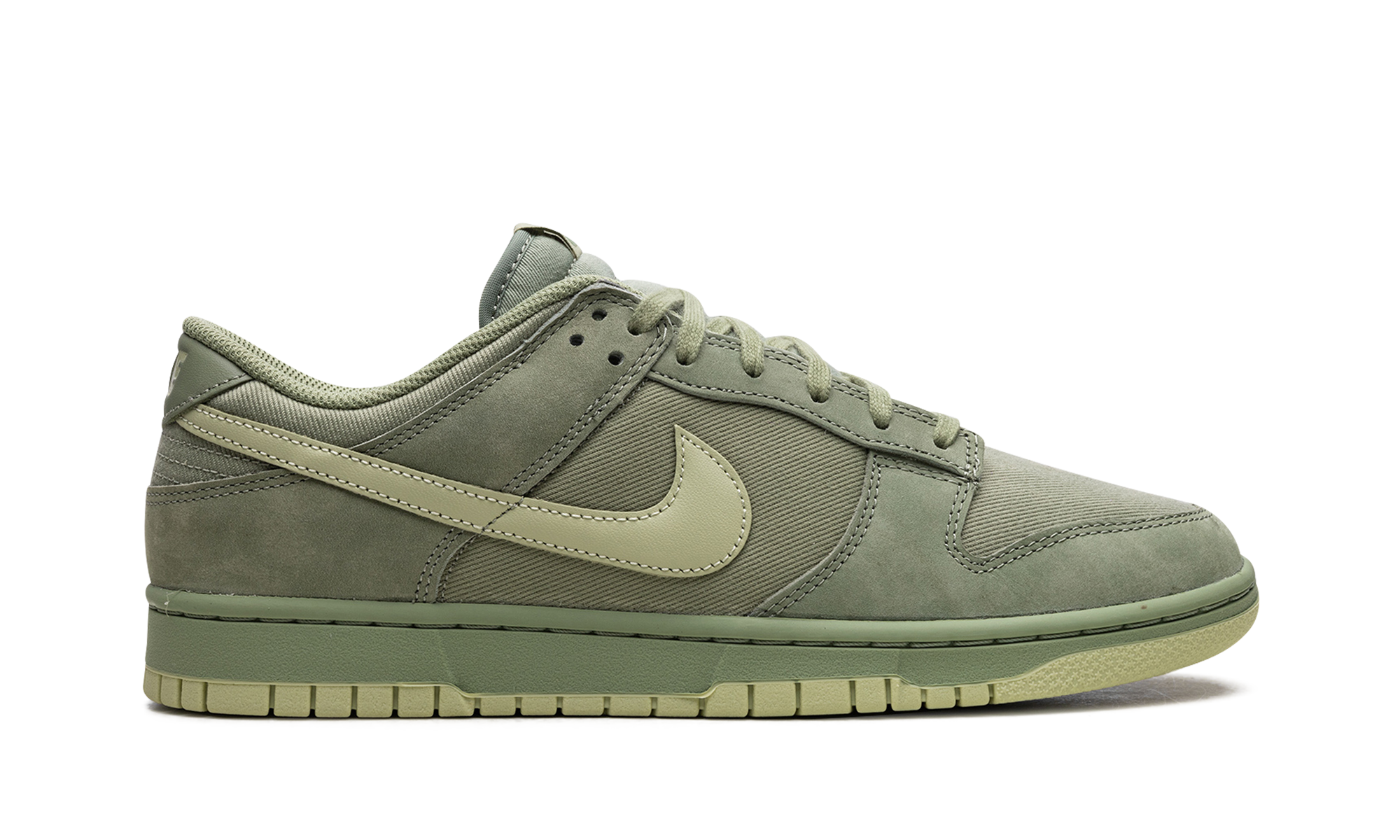 Nike Dunk Low Retro Premium Oil Green Olive Aura - resellguru.app