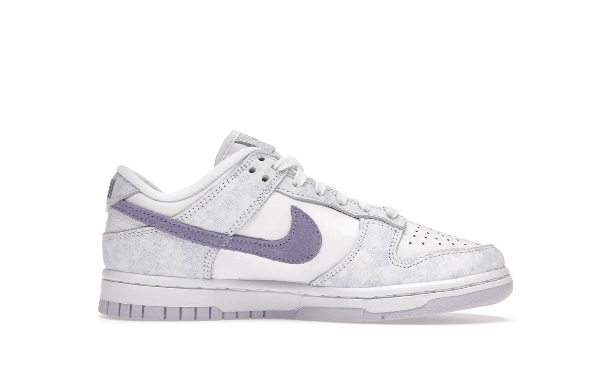 Nike Dunk Low Purple Pulse - resellguru.app