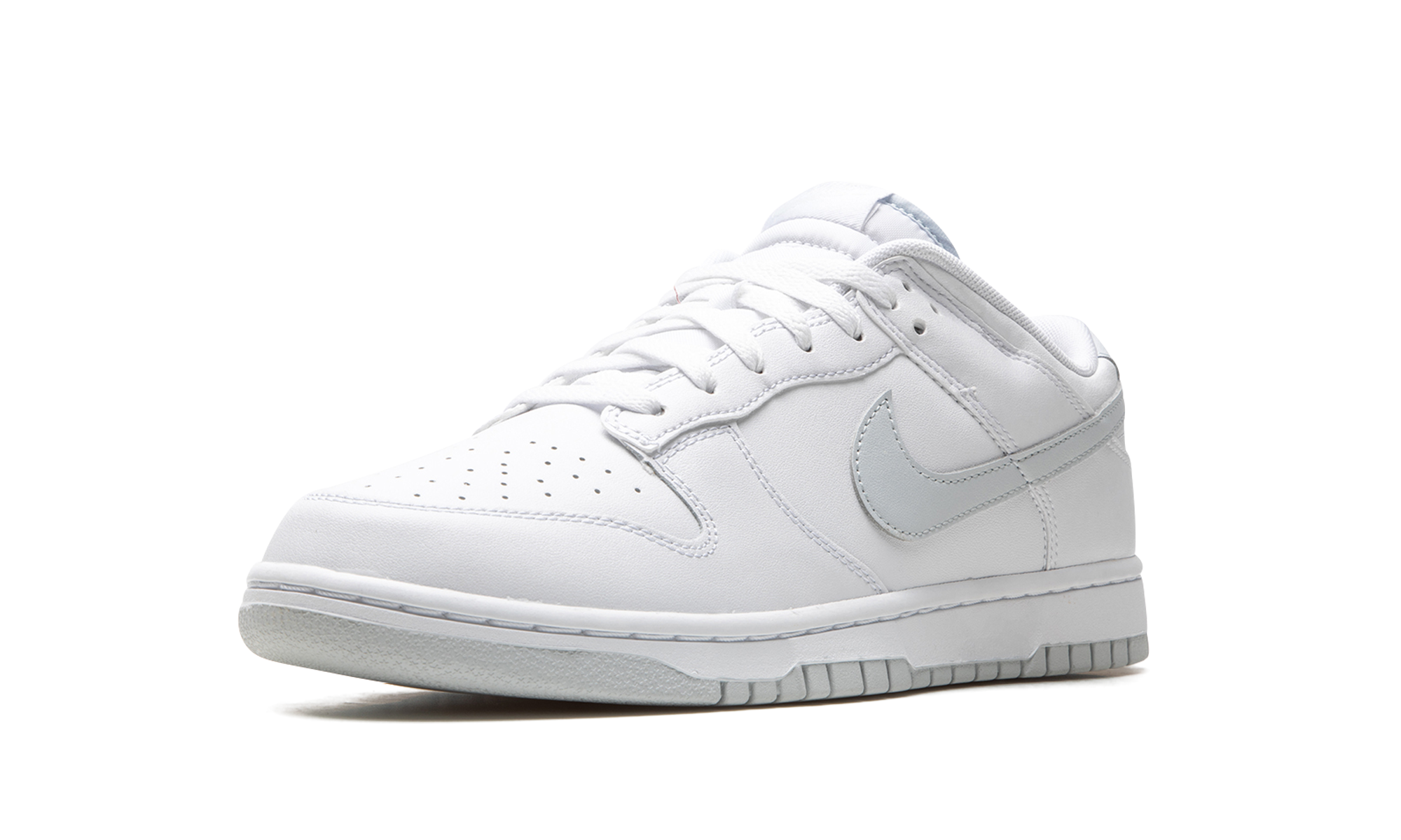 Nike Dunk Low Retro White Pure Platinum - resellguru.app