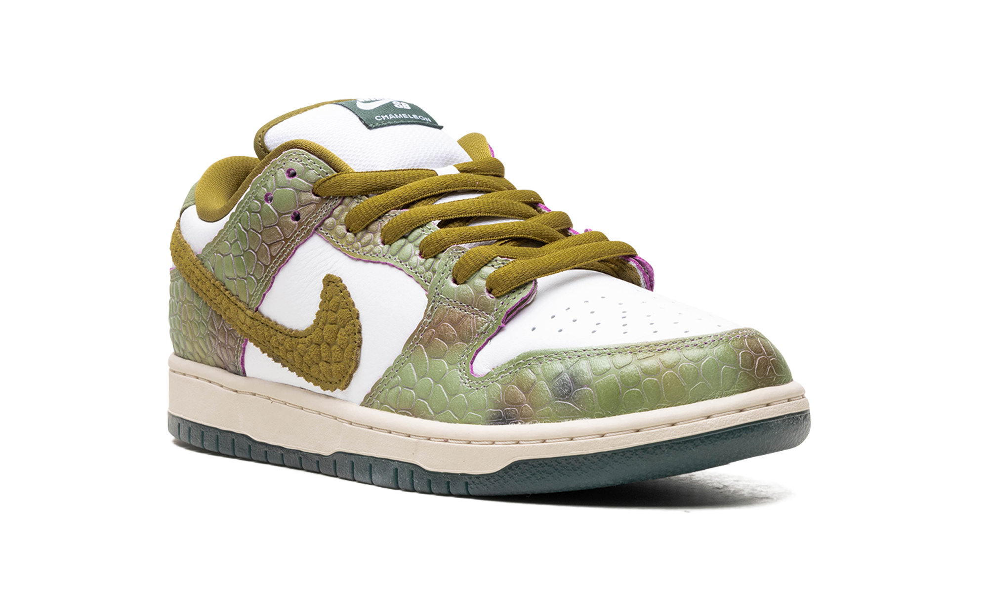 Nike SB Dunk Low Alexis Sablone Chameleon - resellguru.app