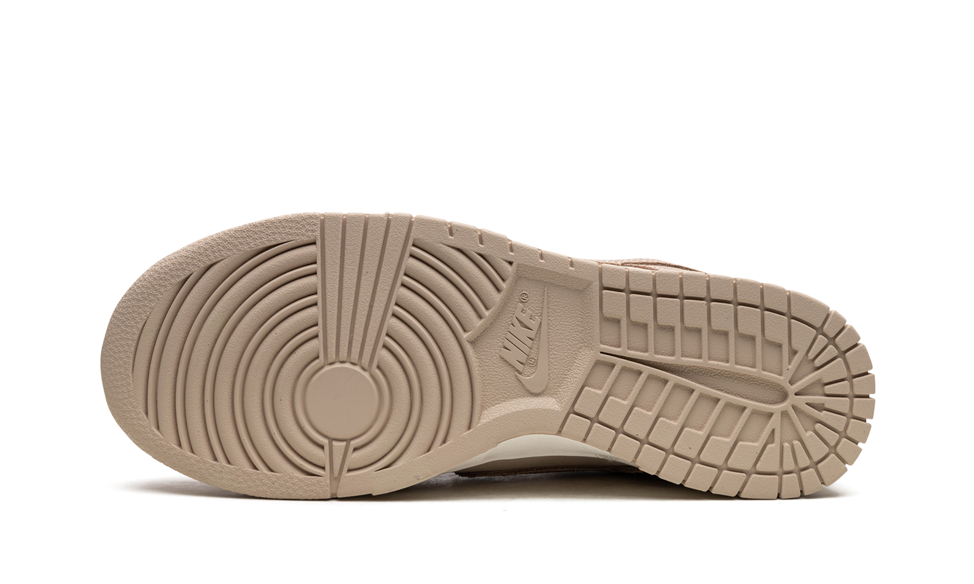 Nike Dunk Low SE Sanddrift - resellguru.app