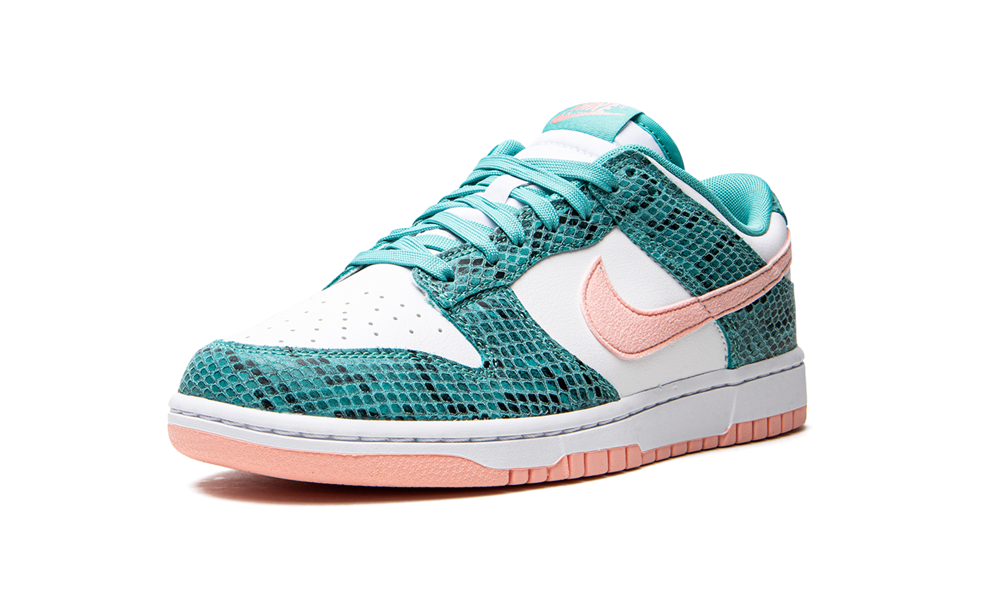 Nike Dunk Low Snakeskin Washed Teal Bleached Coral - resellguru.app