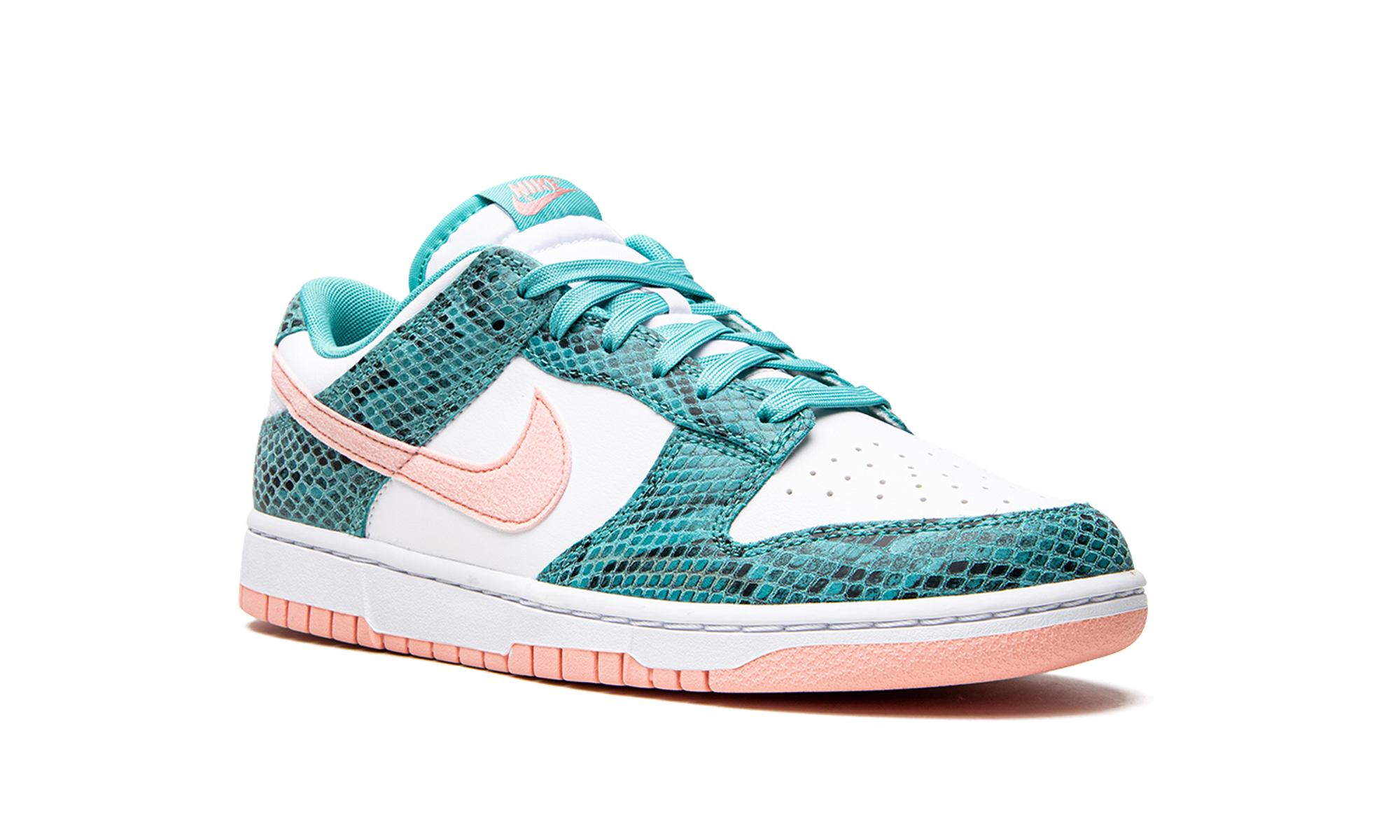Nike Dunk Low Snakeskin Washed Teal Bleached Coral - resellguru.app