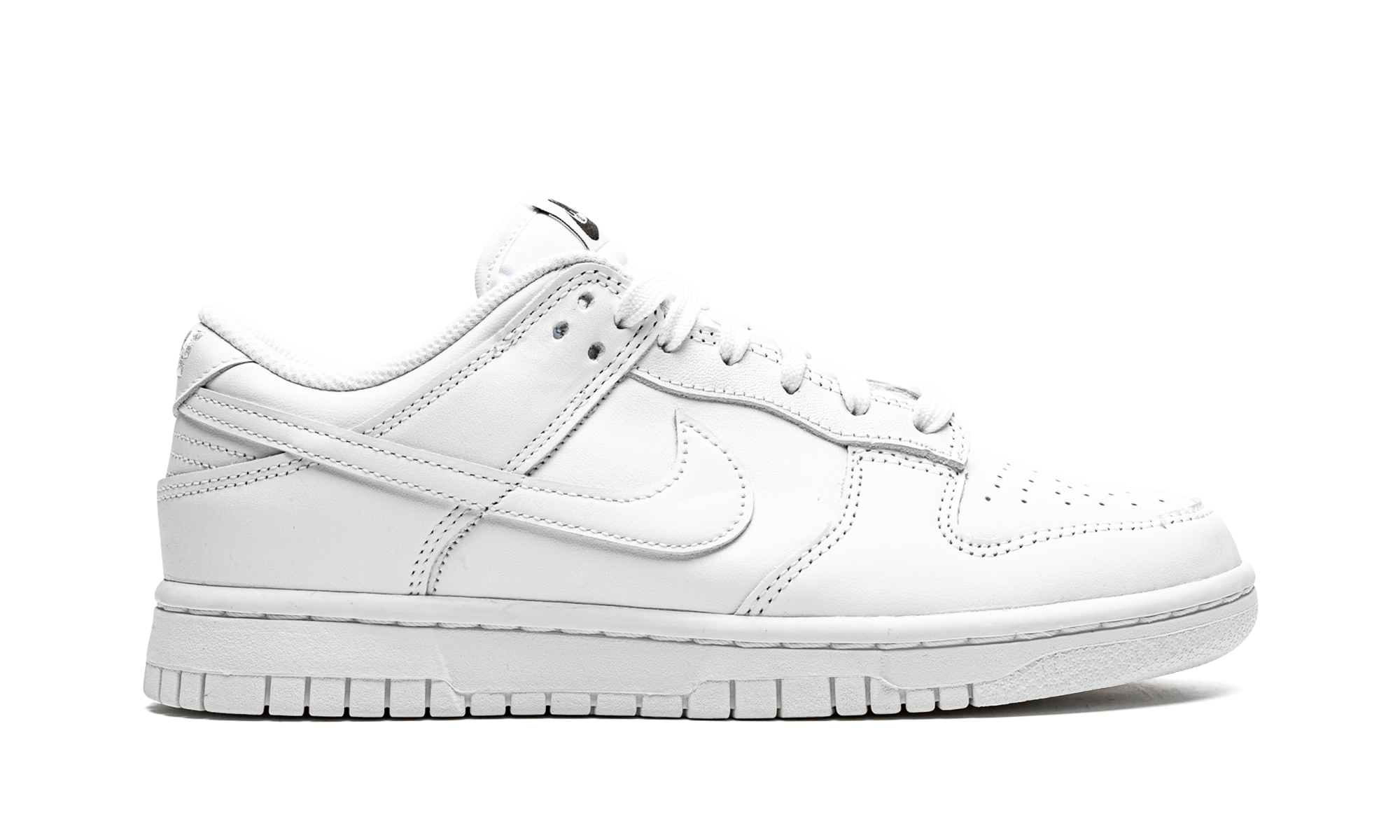 Nike Dunk Low Triple White (2021) - resellguru.app