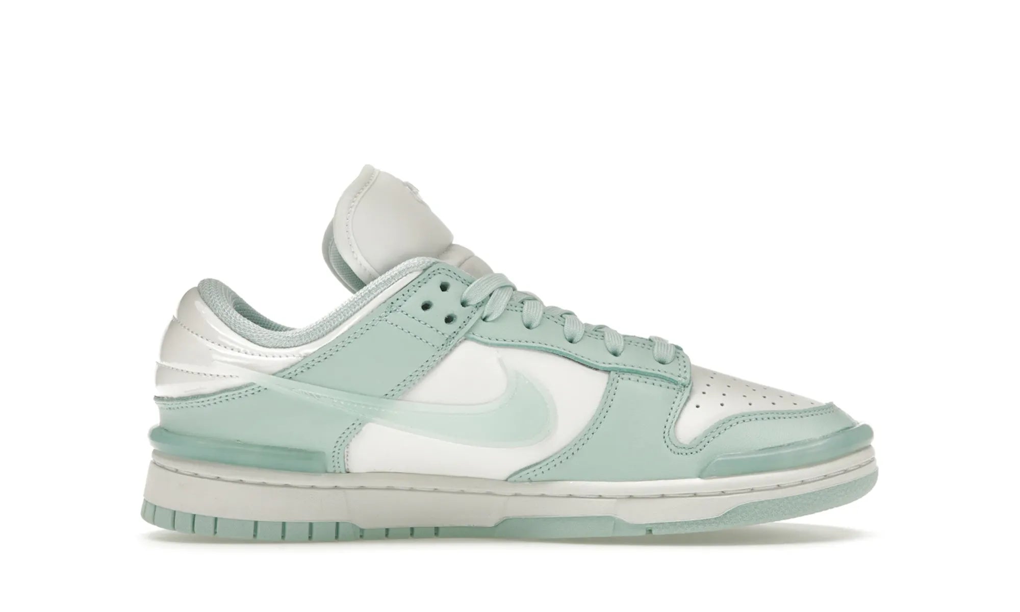 Nike Dunk Low Twist Jade Ice - resellguru.app