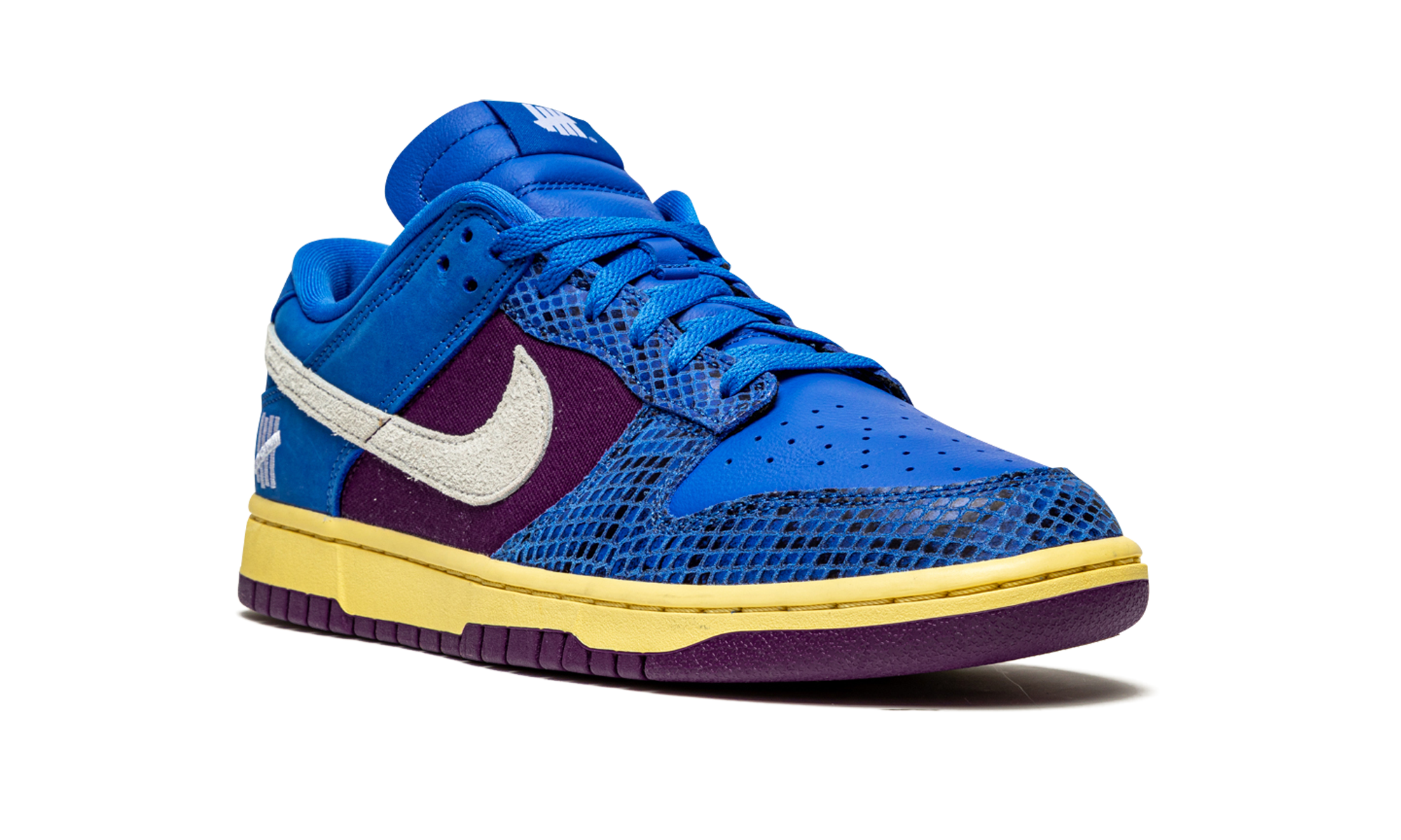 Nike Dunk Low Undefeated 5 On It Dunk vs. AF1 - resellguru.app