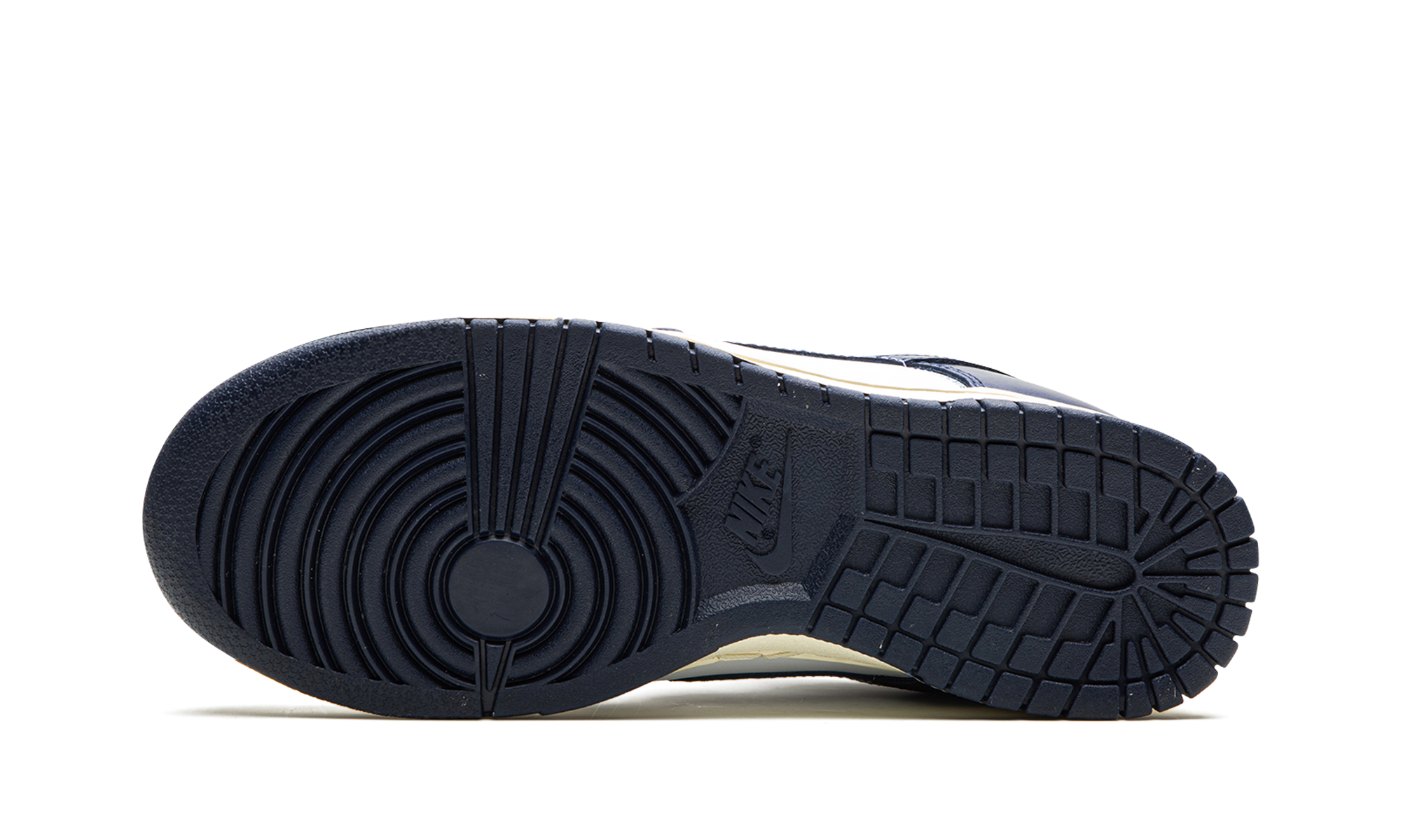 Nike Dunk Low PRM Vintage Navy - resellguru.app