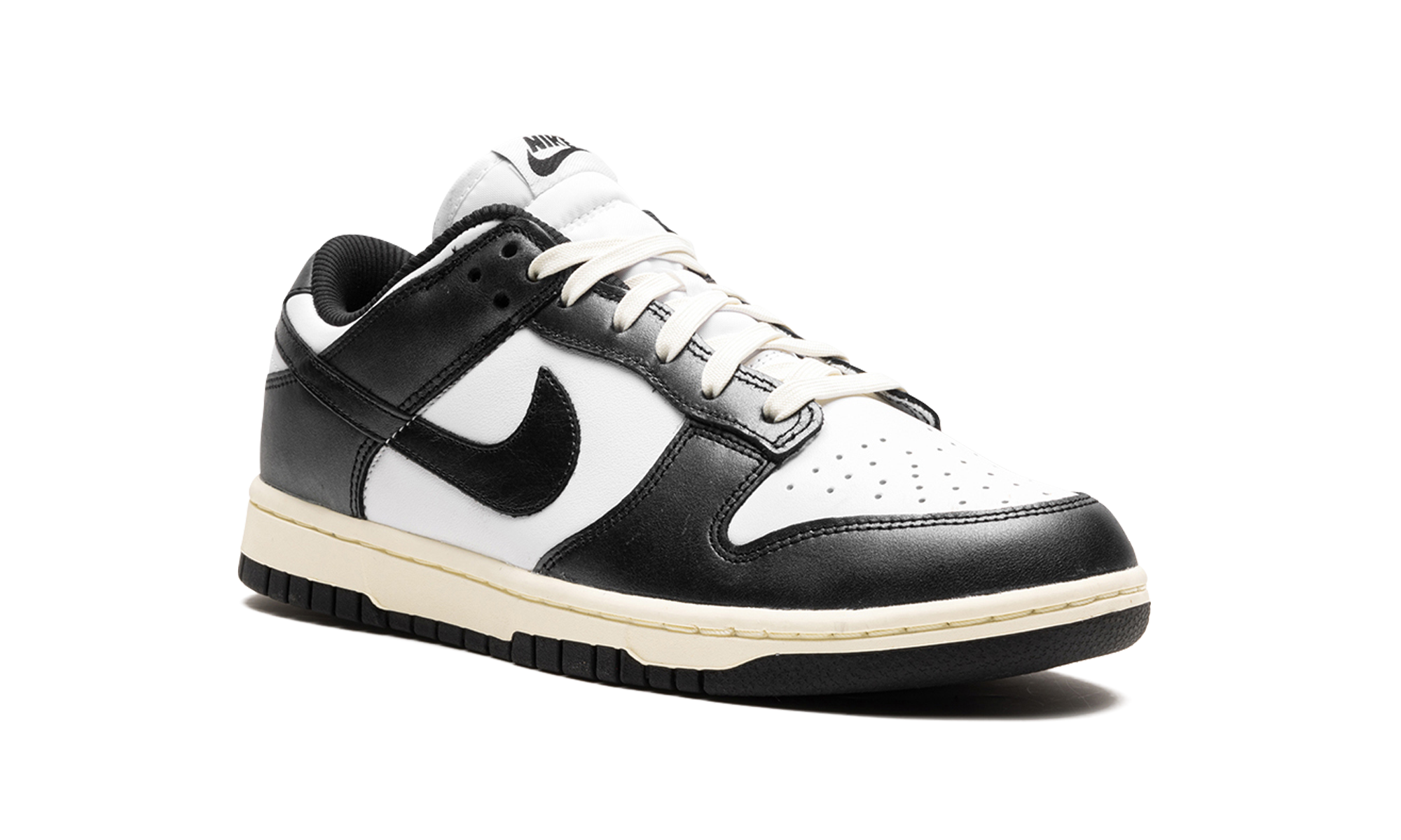 Nike Dunk Low Vintage Panda - resellguru.app