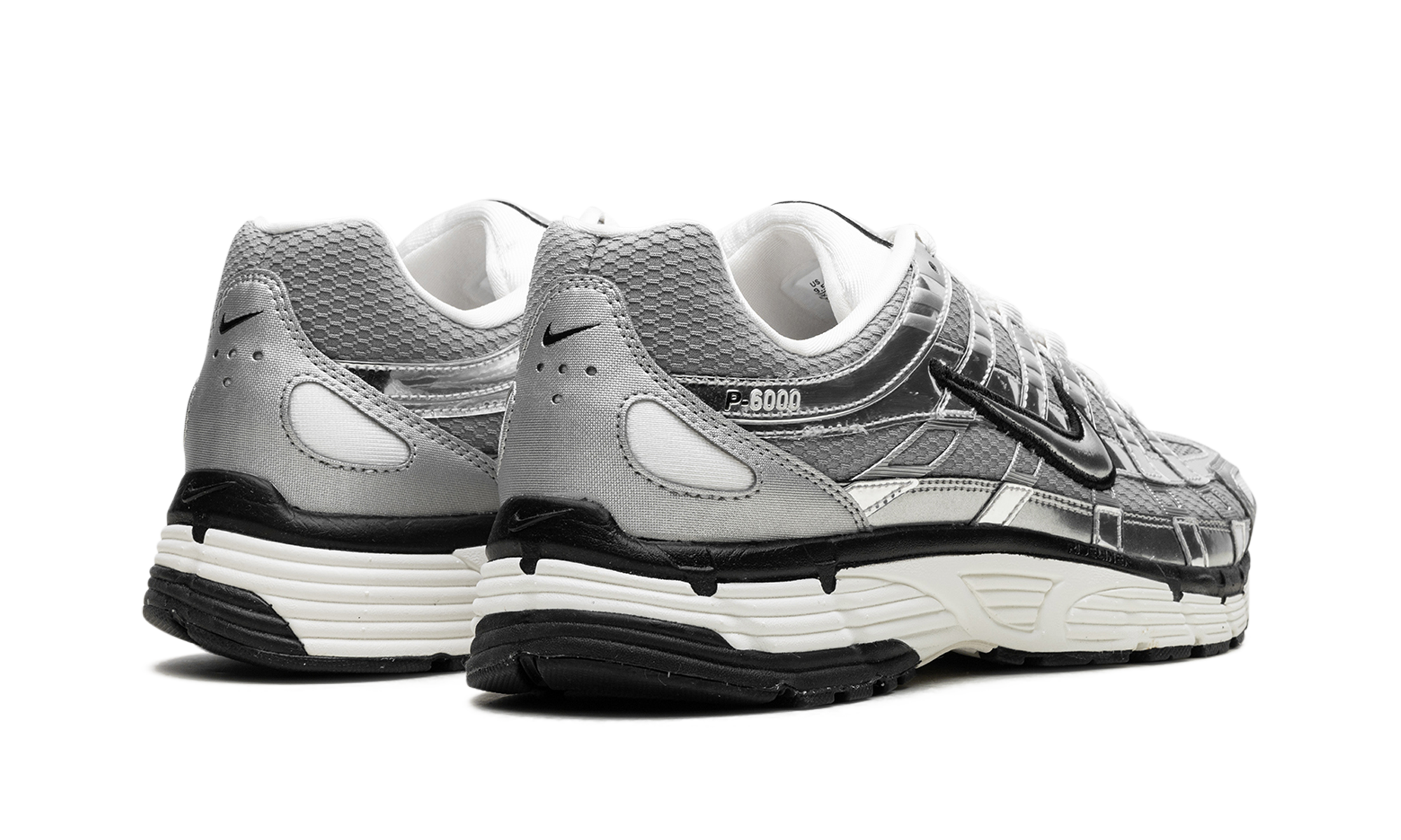 Nike P-6000 Metallic Silver - resellguru.app