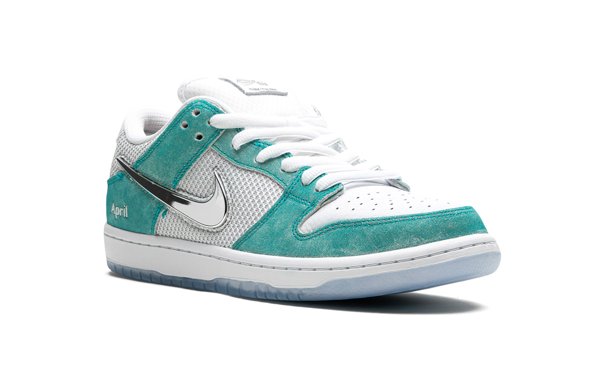Nike SB Dunk Low April Skateboards - resellguru.app