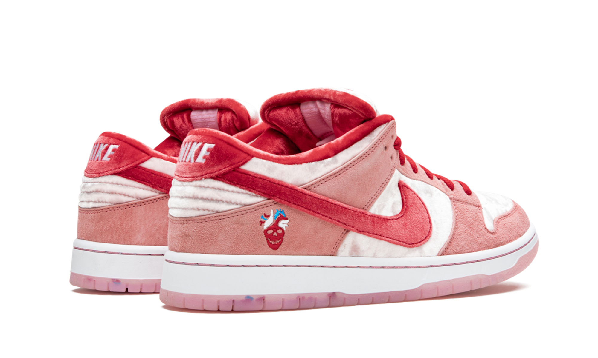 Nike SB Dunk Low StrangeLove Skateboards - resellguru.app
