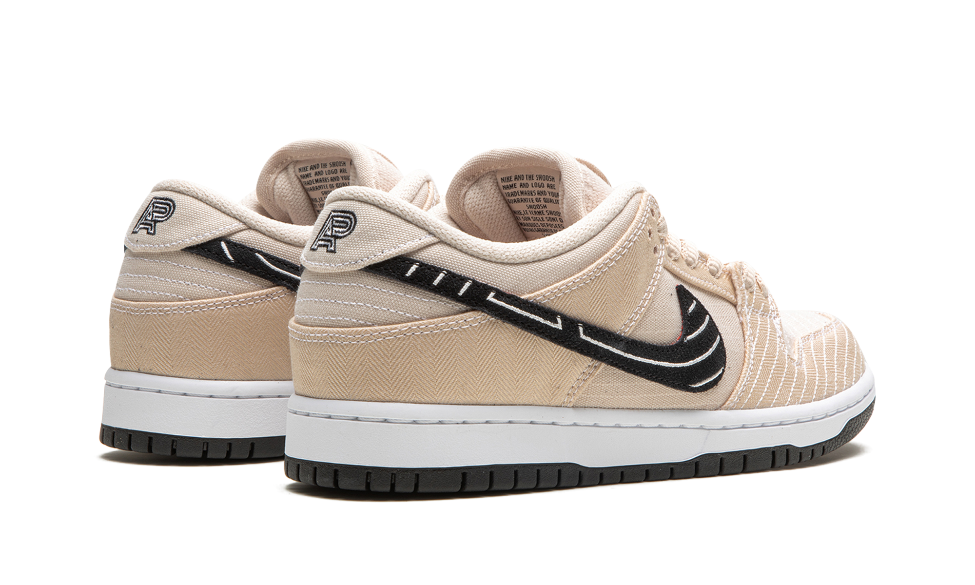 Nike SB Dunk Low Albino & Preto - resellguru.app