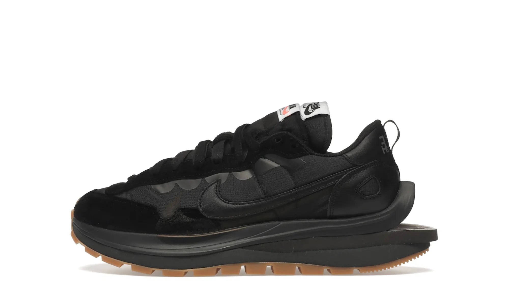 Nike Vaporwaffle sacai Black Gum - resellguru.app