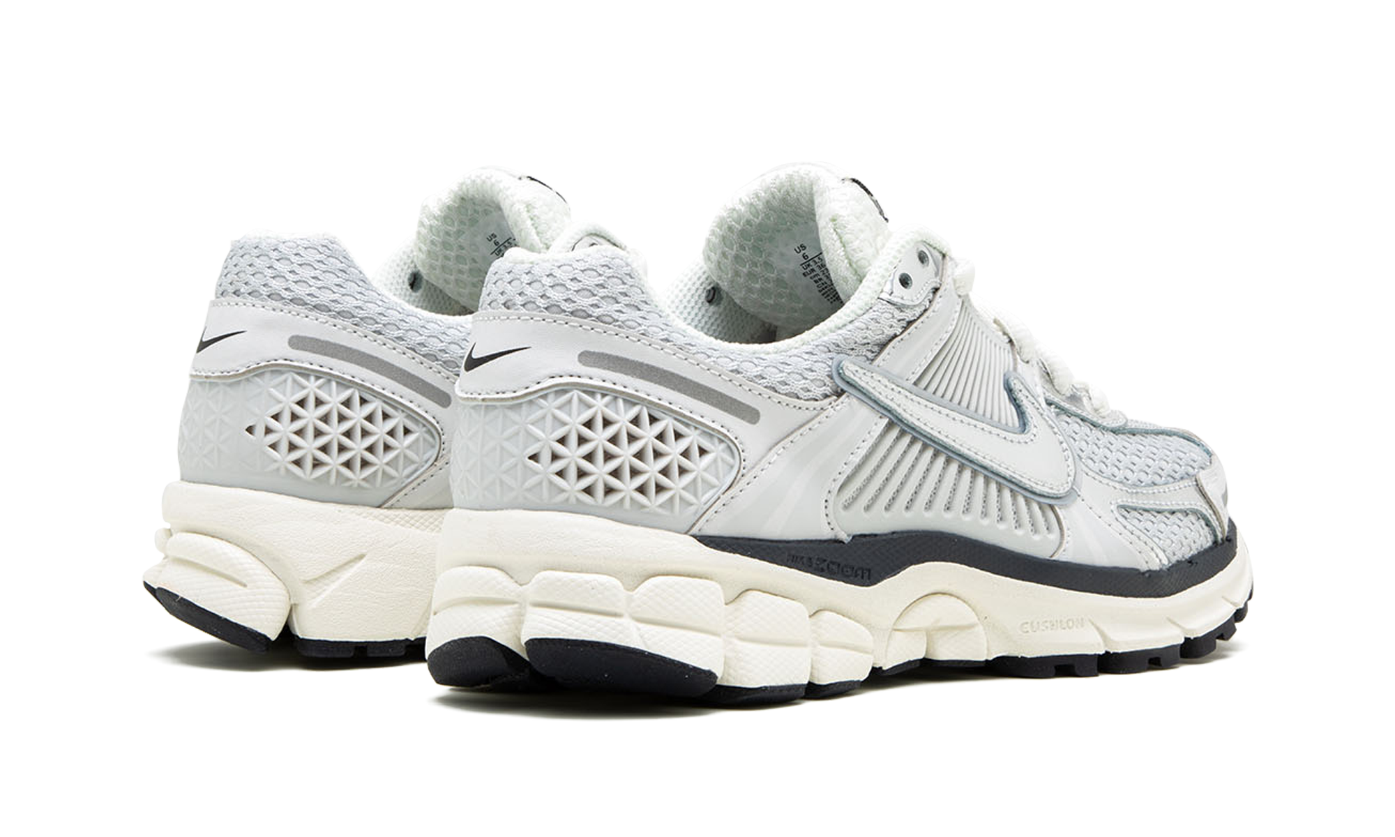 Nike Zoom Vomero 5 Photon Dust Metallic Silver - resellguru.app