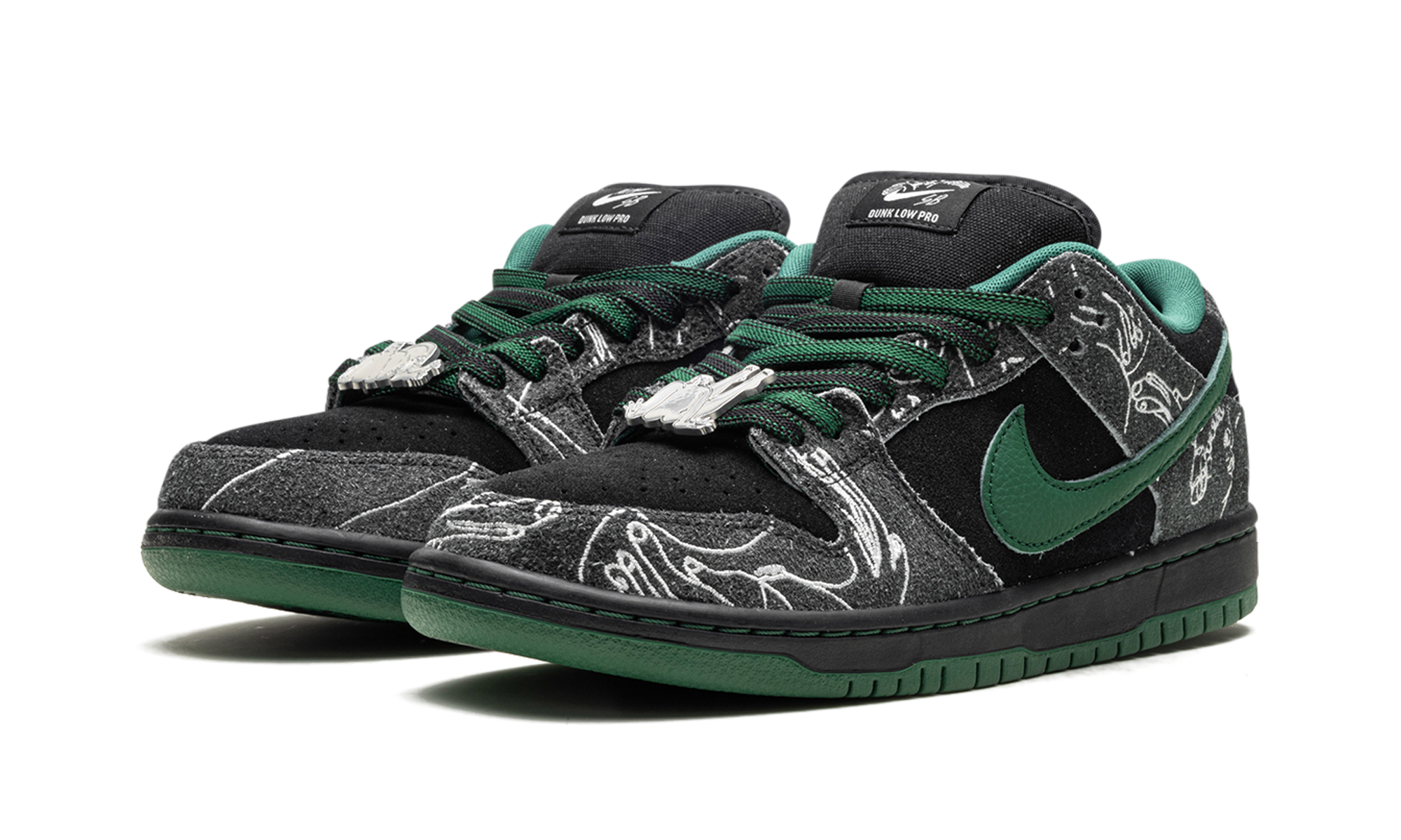 Nike SB Dunk Low There Skateboards - resellguru.app